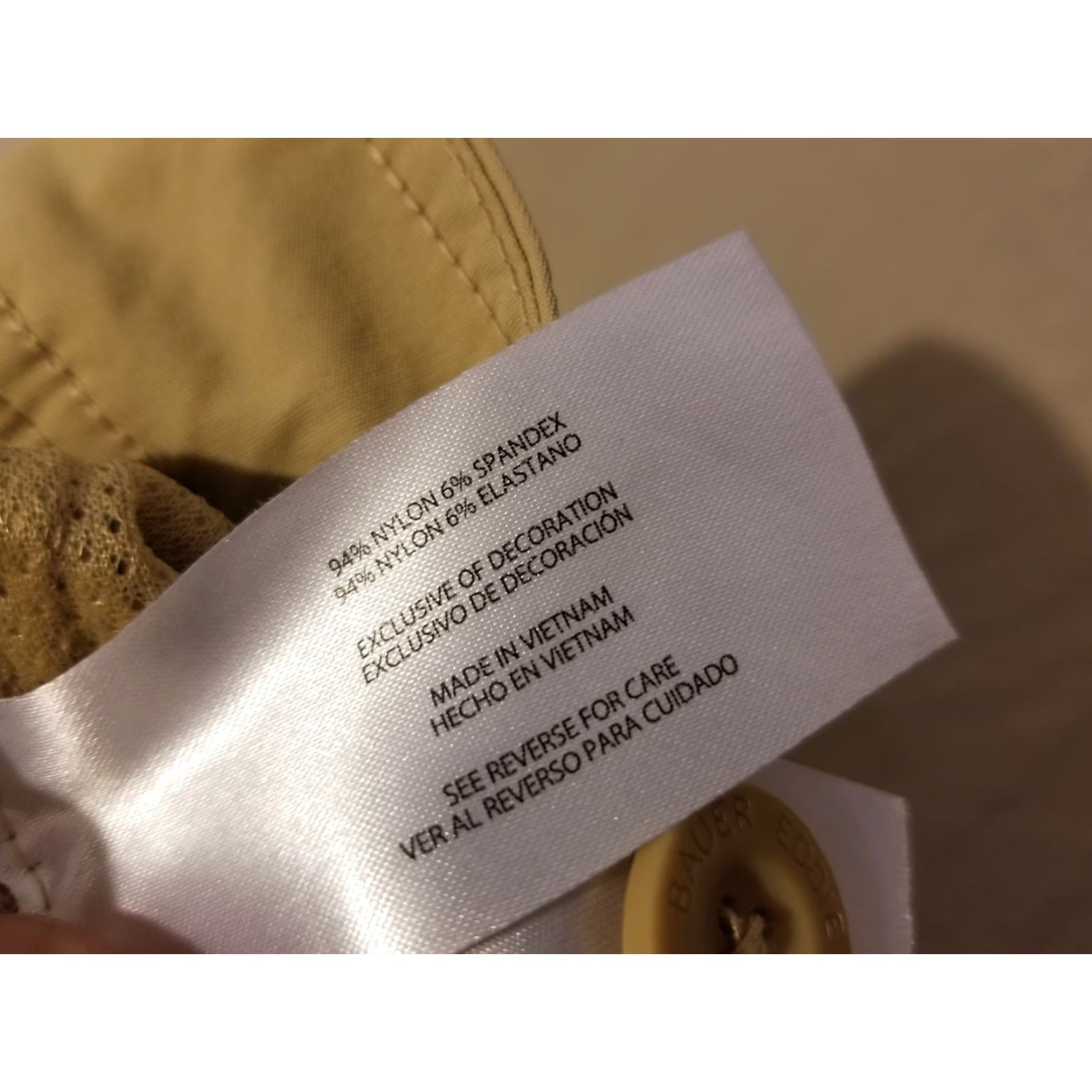 Eddie Bauer Womens Eddie Bauer Cargo Shorts 12 Chino Khaki Casual Outdoor Hiking Beige Cargo Pocket Summer Womens Size 34" / US 12 / IT 48 - 4 Thumbnail