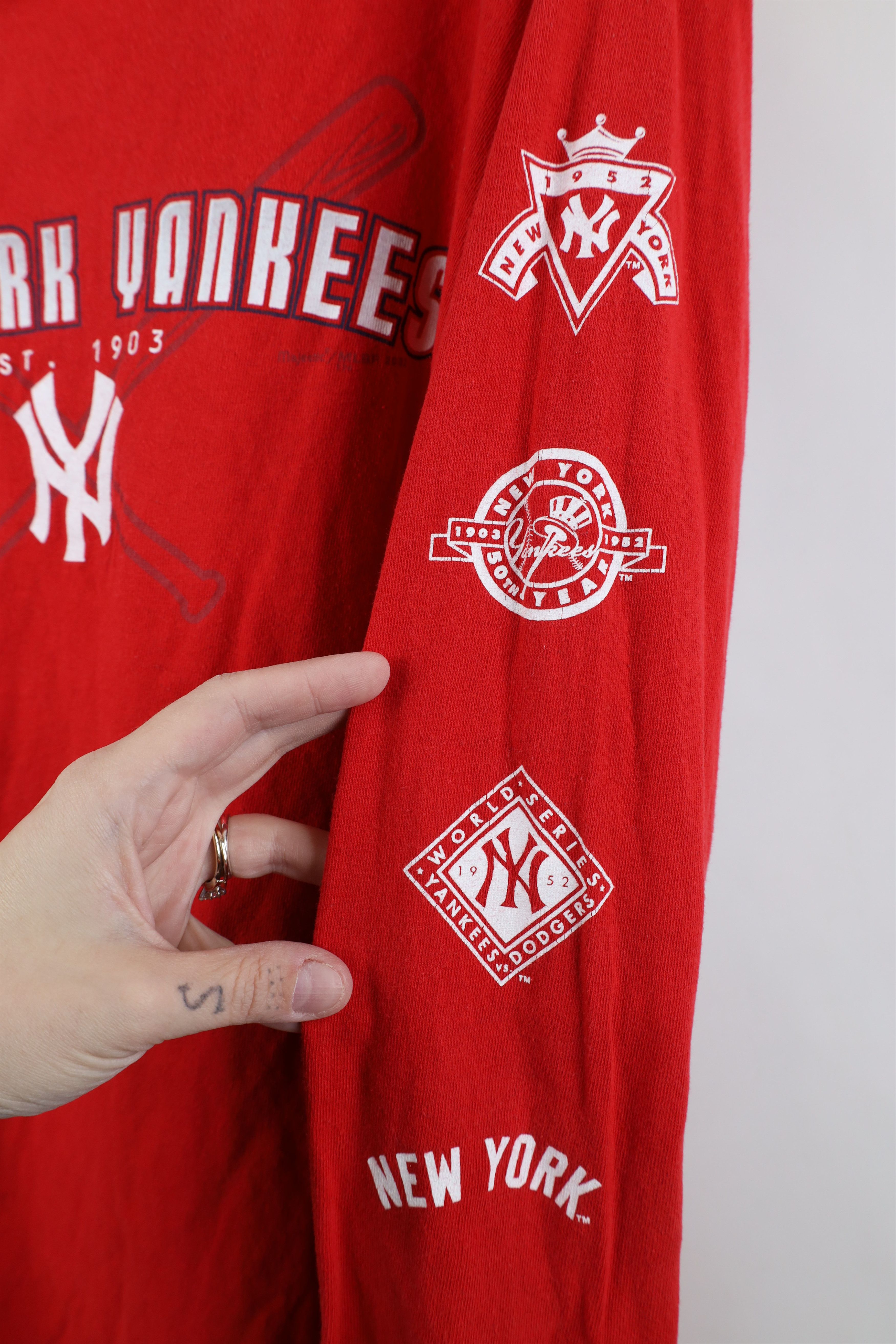 Vintage Vintage Y2K 2002 Yankees Baseball Long Sleeve T-Shirt Red Size US L / EU 52-54 / 3 - 6 Thumbnail