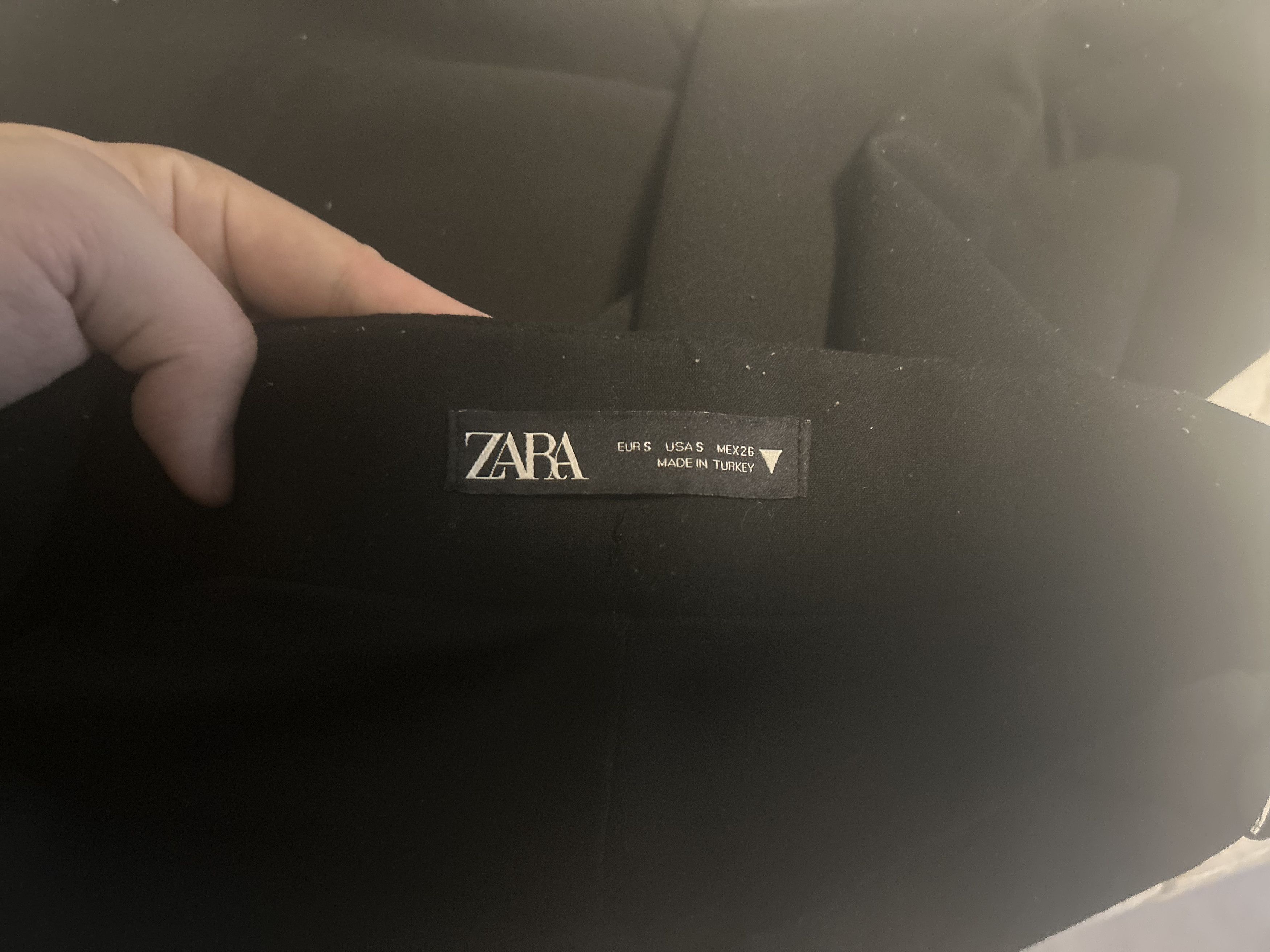Zara Zara black Mini-skirt with slit size Size 27" / US 4 / IT 40 - 3 Thumbnail