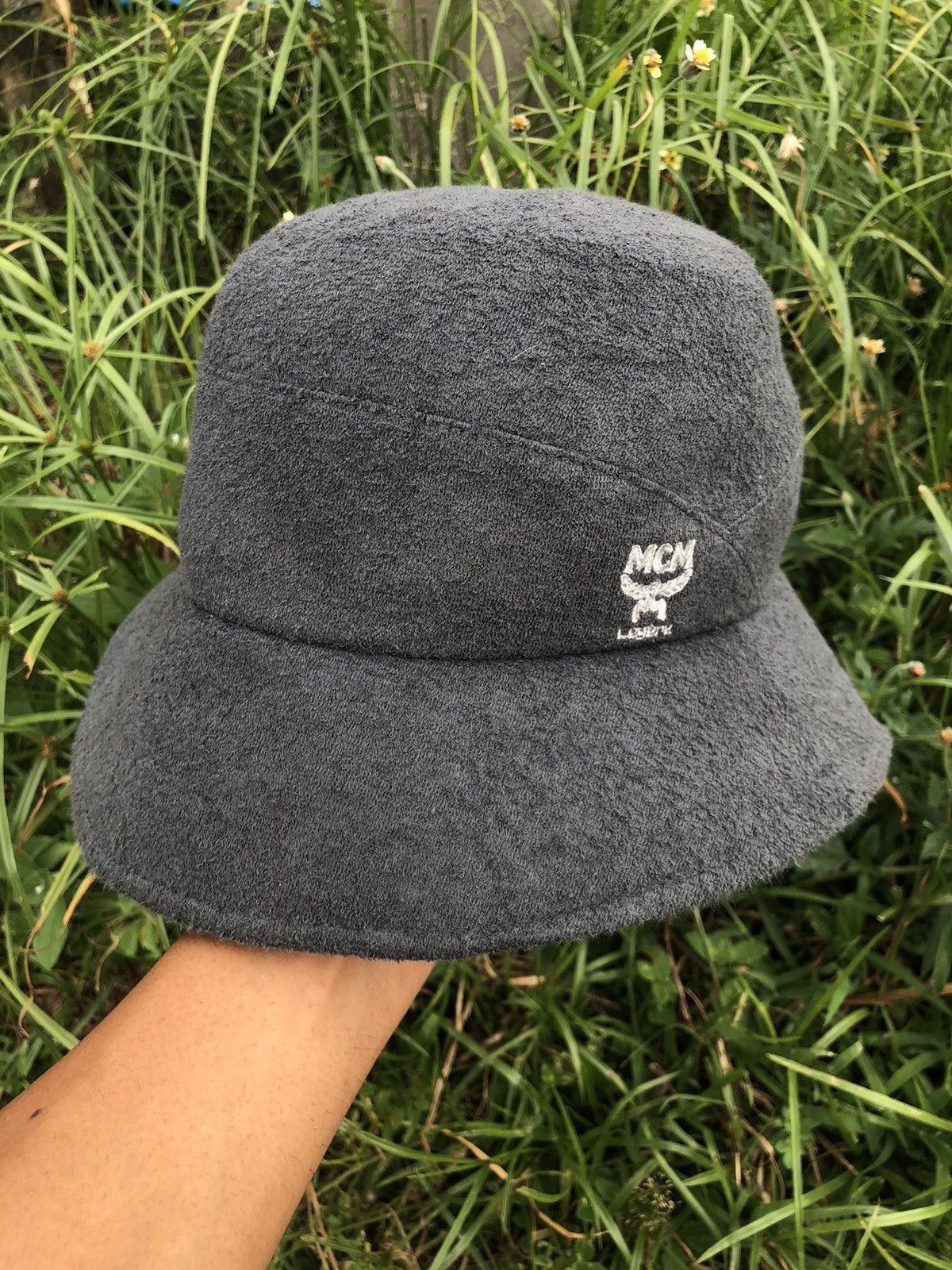 MCM × Vintage Vintage MCM Legere Bucket Hats Size ONE SIZE - 1 Thumbnail