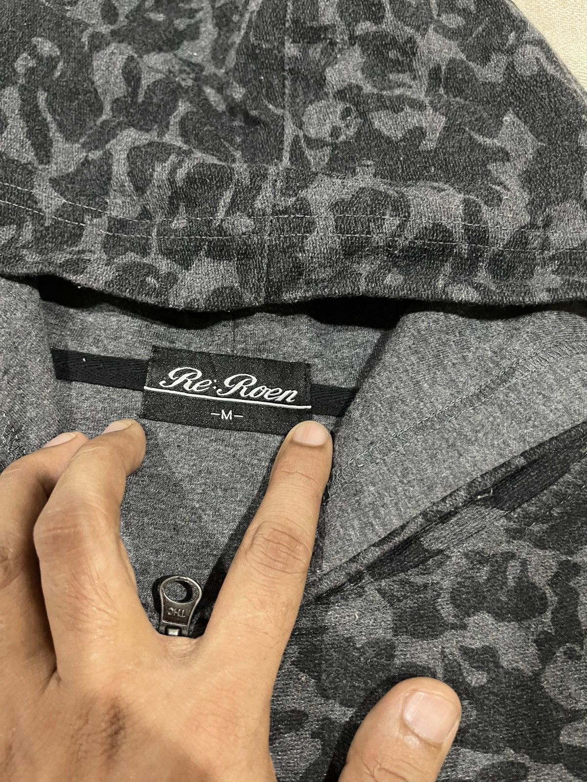 Roen 2000s RE ROEN SKULL CAMO FULL PRINT SHORT SLEEVE HOODIE ZIP Size M / US 6-8 / IT 42-44 - 7 Thumbnail