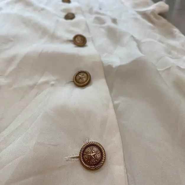 Chanel 80's Chanel Ivory Satin Top Size S / US 4 / IT 40 - 6 Thumbnail