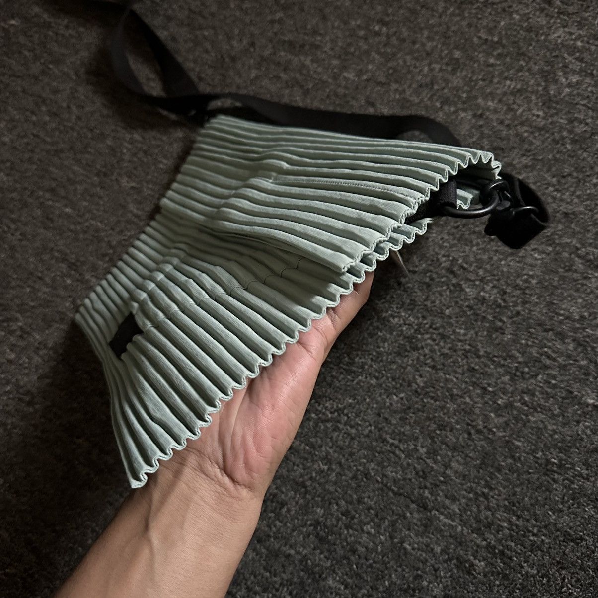 Pleats Please Issey Miyake ISSEY MIYAKE HOMME PLISSE SAMPLE CROSSBODY BAG Size ONE SIZE - 5 Thumbnail