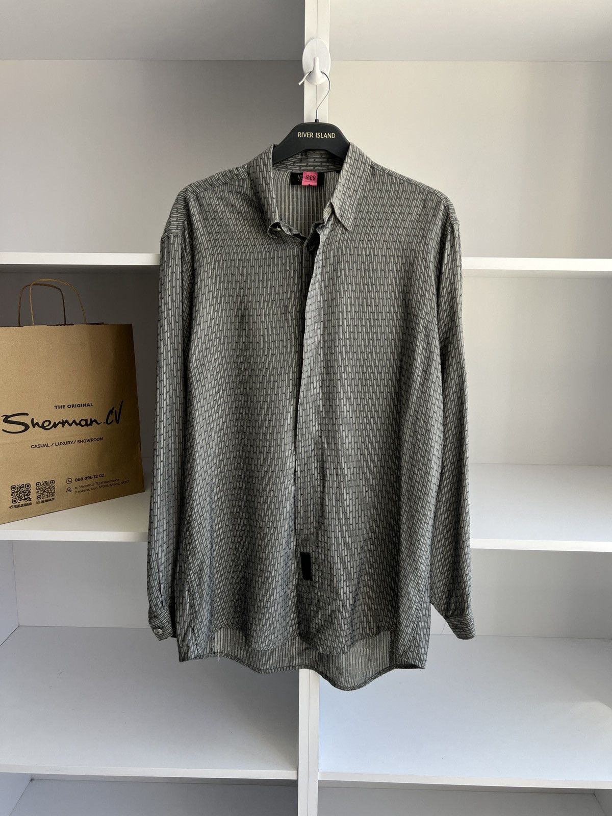 Versace × Vintage Vintage Versace V2 Luxury Button up Shirt Size US L / EU 52-54 / 3 - 2 Thumbnail