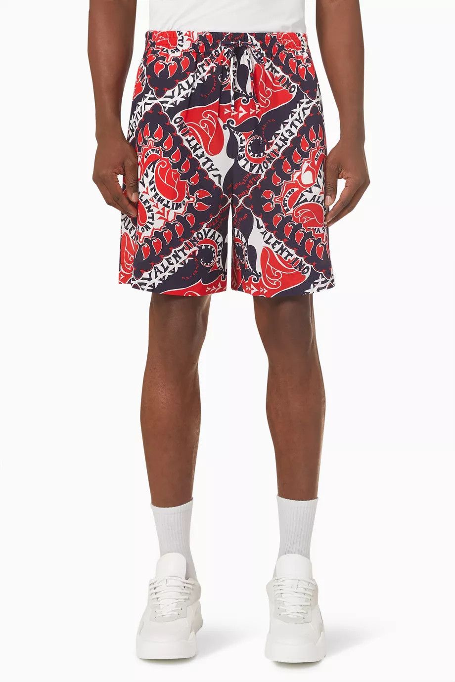 Valentino o1y0525 Logo Short in Multicolor Size US 30 / EU 46 - 1 Thumbnail