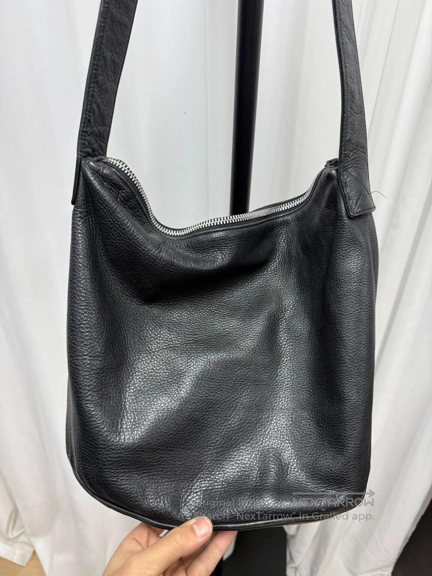 Yohji Yamamoto Yohji Yamamoto Black Leather Shoulder Bag. Size ONE SIZE - 5 Thumbnail