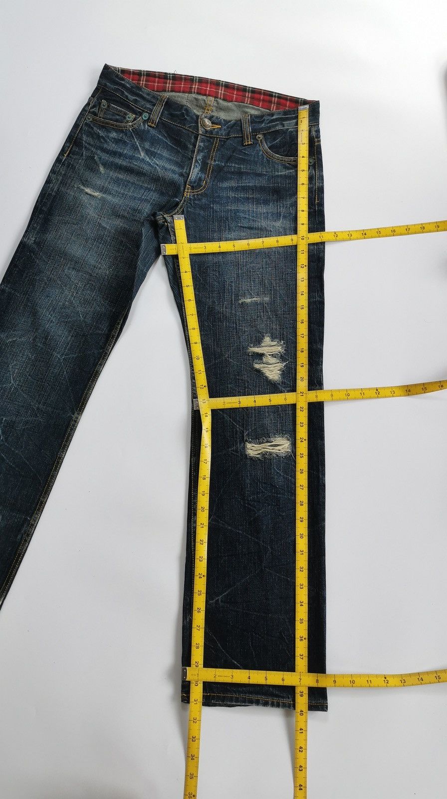 Japanese Brand Theoria Whiskers Distressed Jeans Size US 32 / EU 48 - 11 Thumbnail