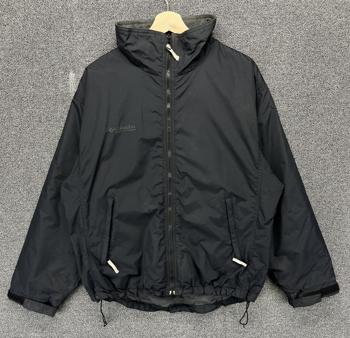 Columbia × Vintage Vintage Columbia Sportswear Black Jacket Size M / US 6-8 / IT 42-44 - 1 Thumbnail