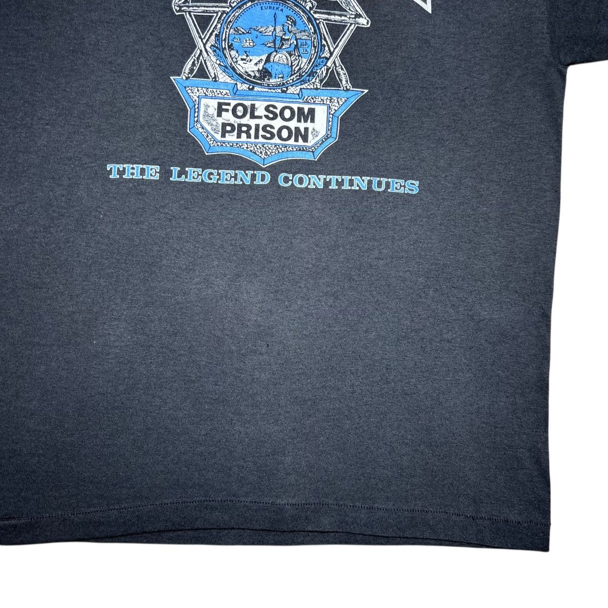 Other Vintage 80s Folsom Prison The Legend Continues Spell Out Tee Size US L / EU 52-54 / 3 - 8 Thumbnail
