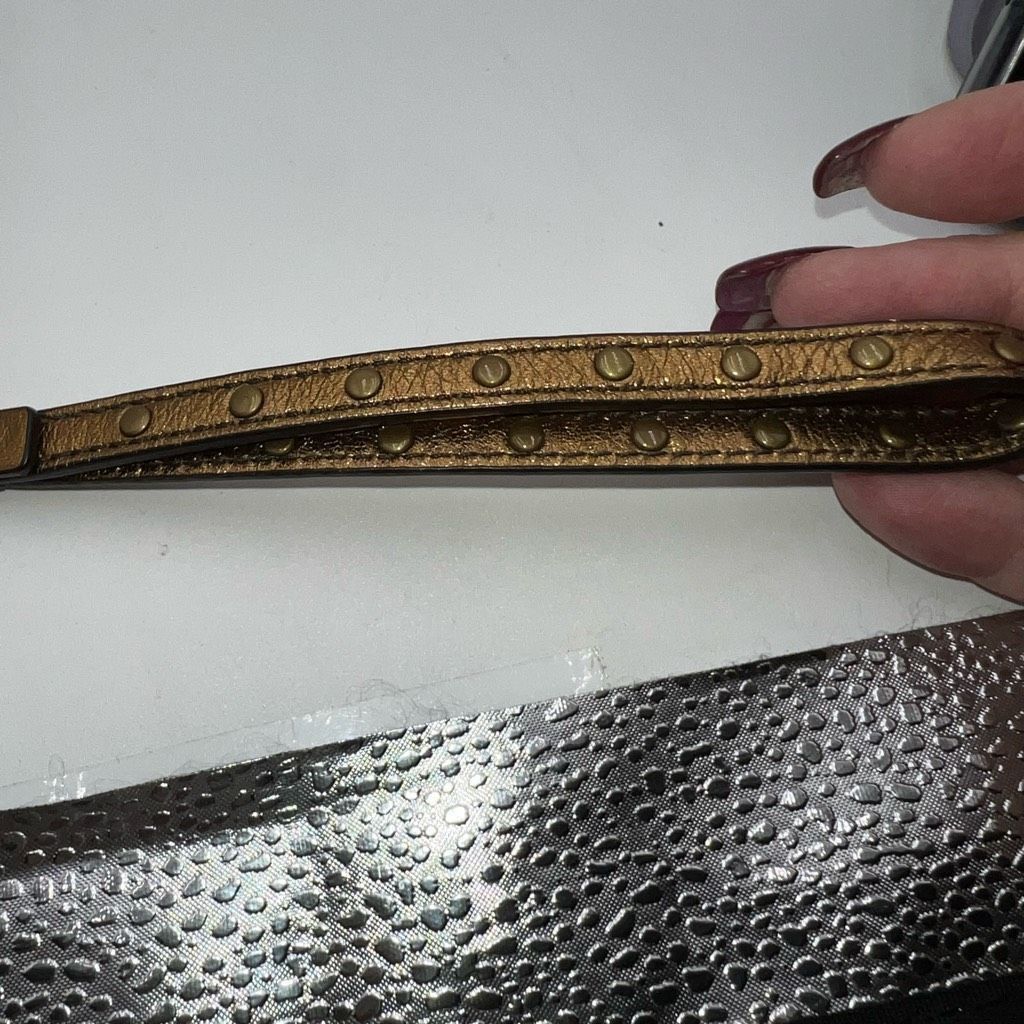 Coach COACH SPECIAL EDITION Fall 2004 Leather Signature Wristlet Bronze Buckle Size ONE SIZE - 8 Thumbnail