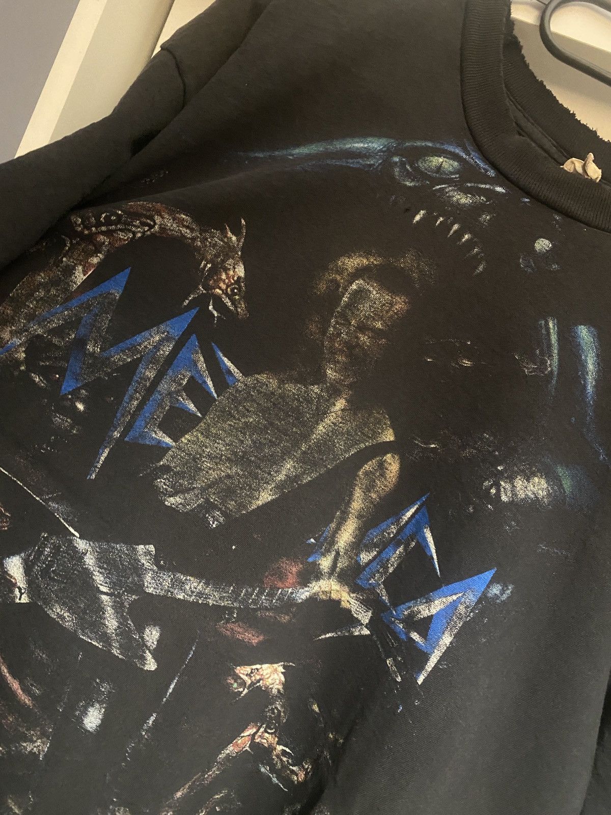 Metallica Metallica aop fullprint rare bootleg trashed 90s Size US XL / EU 56 / 4 - 17 Thumbnail