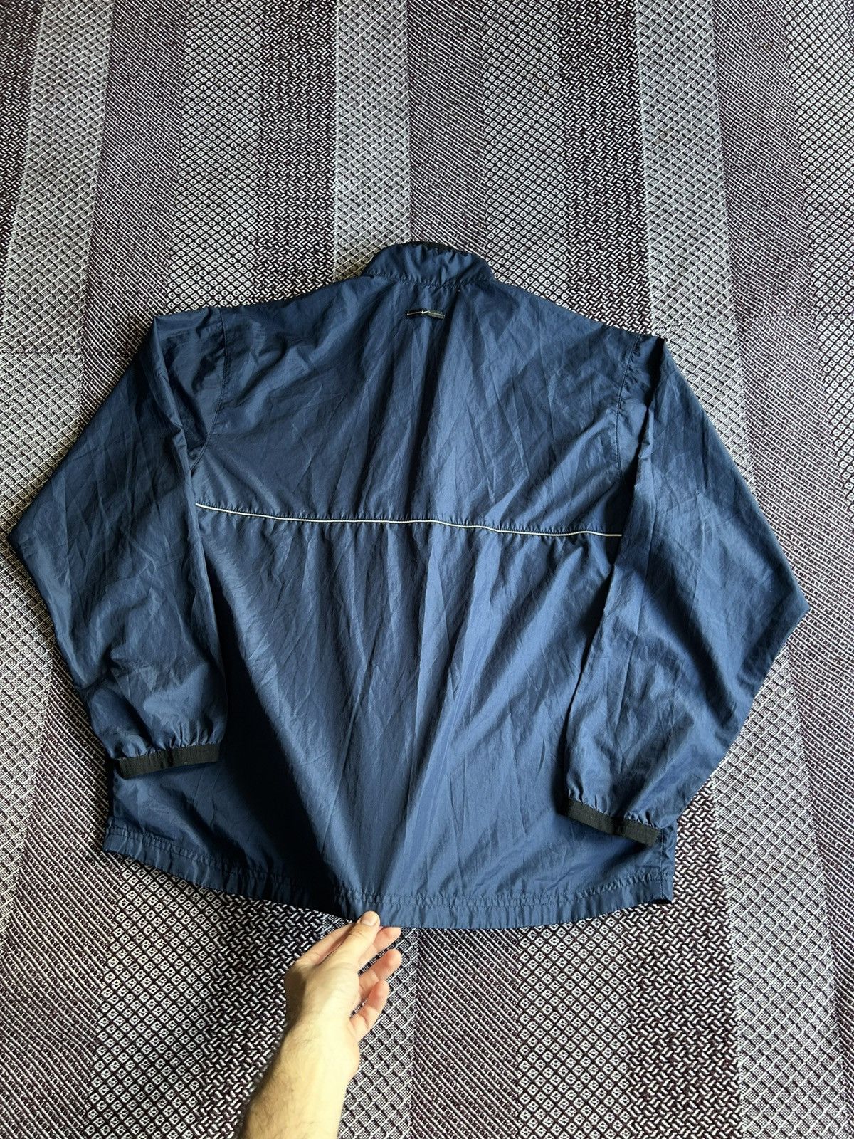 Nike Vintage Nike 00s Light Track Jacket Sportswear Anorak Size L Size US L / EU 52-54 / 3 - 13 Thumbnail