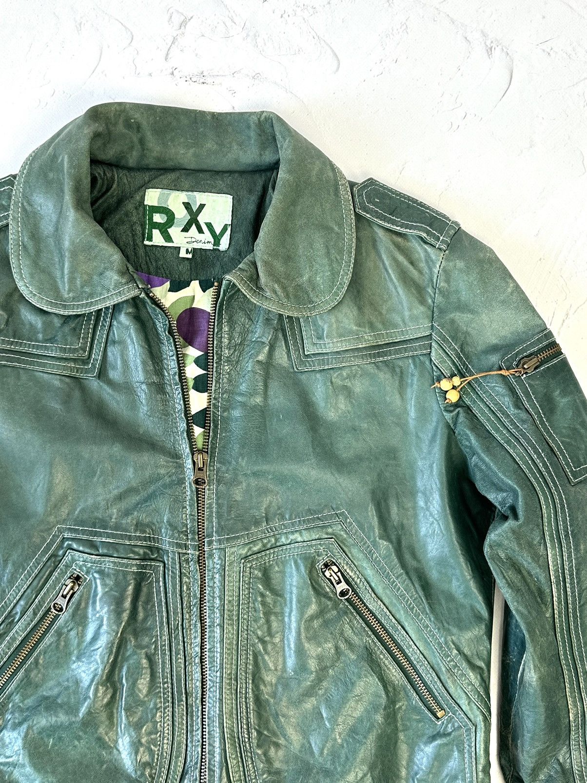 Vintage Vintage Roxy Leather Green Worn Jacket Size M / US 6-8 / IT 42-44 - 4 Thumbnail