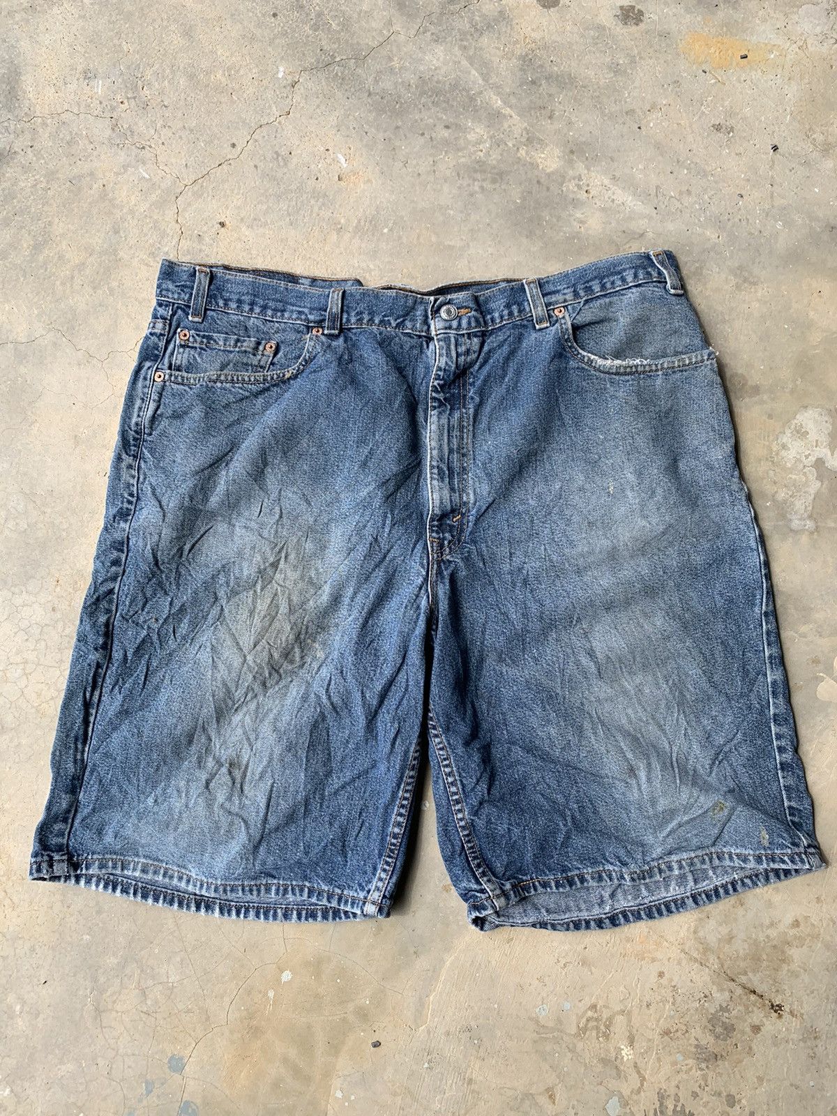 image of Levis x Levis Vintage Clothing Vintage Levi’S Lot 550 Made In Usa Distressed Denim in Blue (Size 41