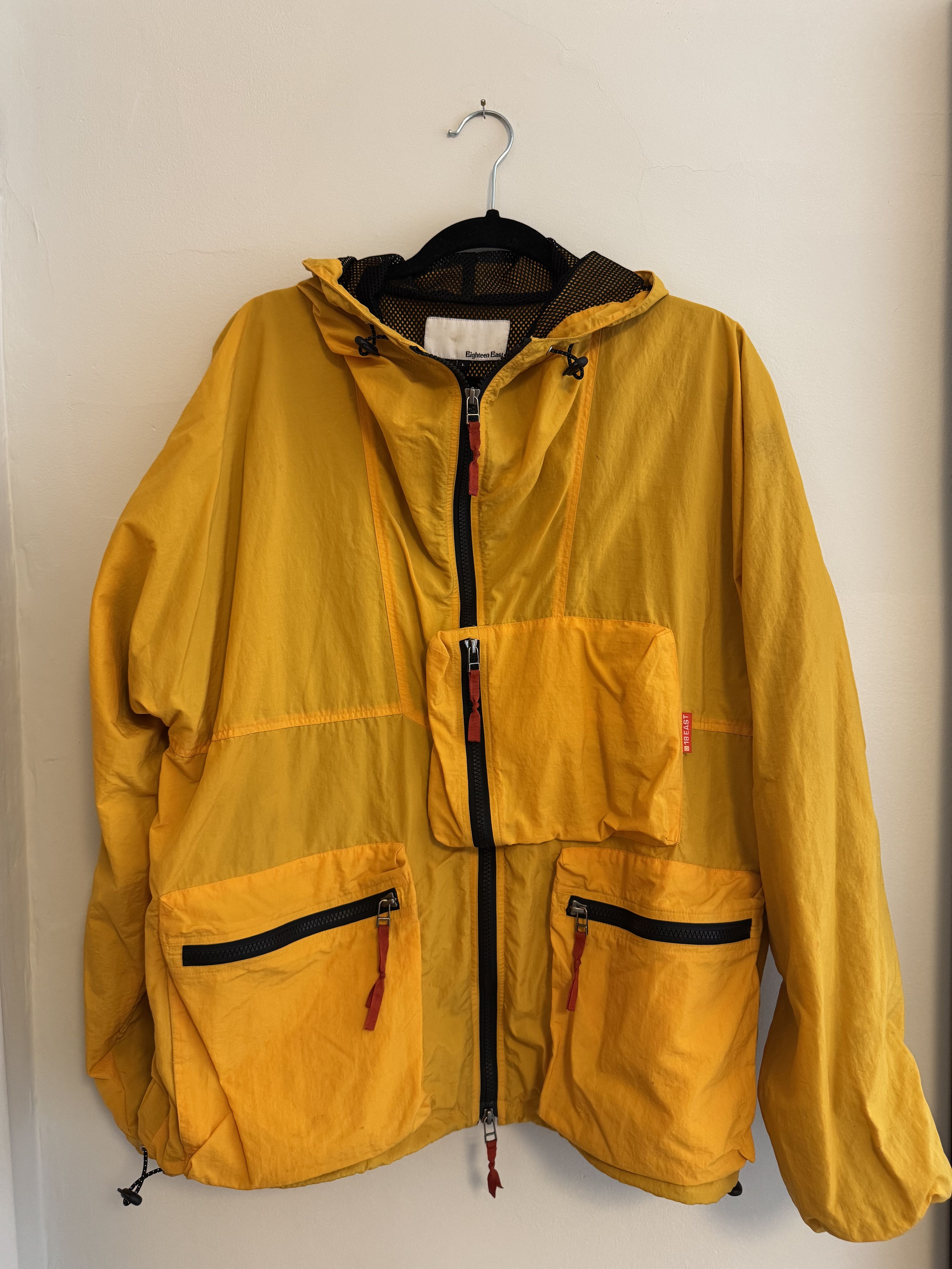 HELLY HOODED SHELL - MANGO NYLON TASLAN