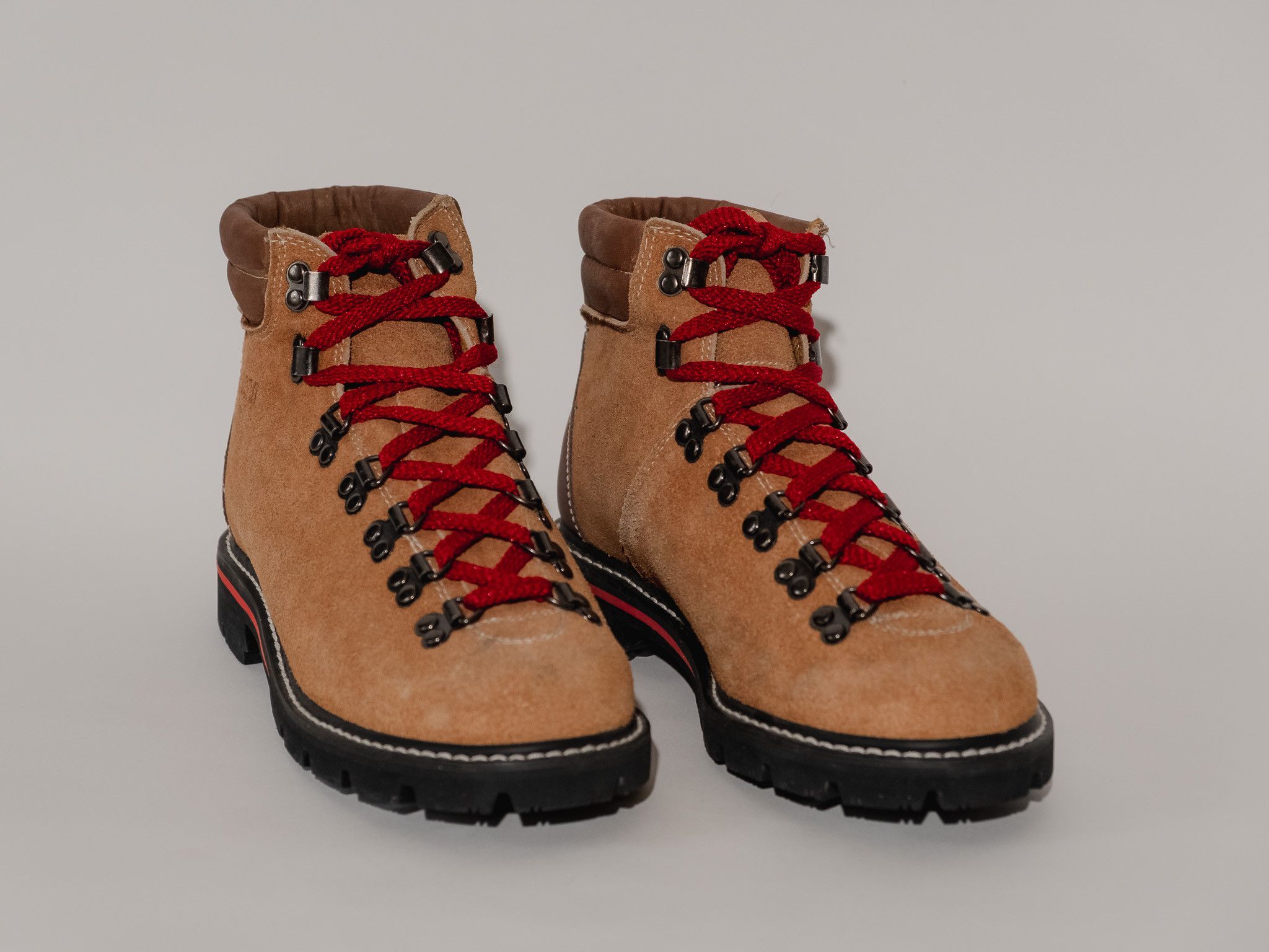 Other Vintage Matterhorn Mountaineering Boots (MINT CONDITION) Size US 8 / EU 41 - 2 Thumbnail