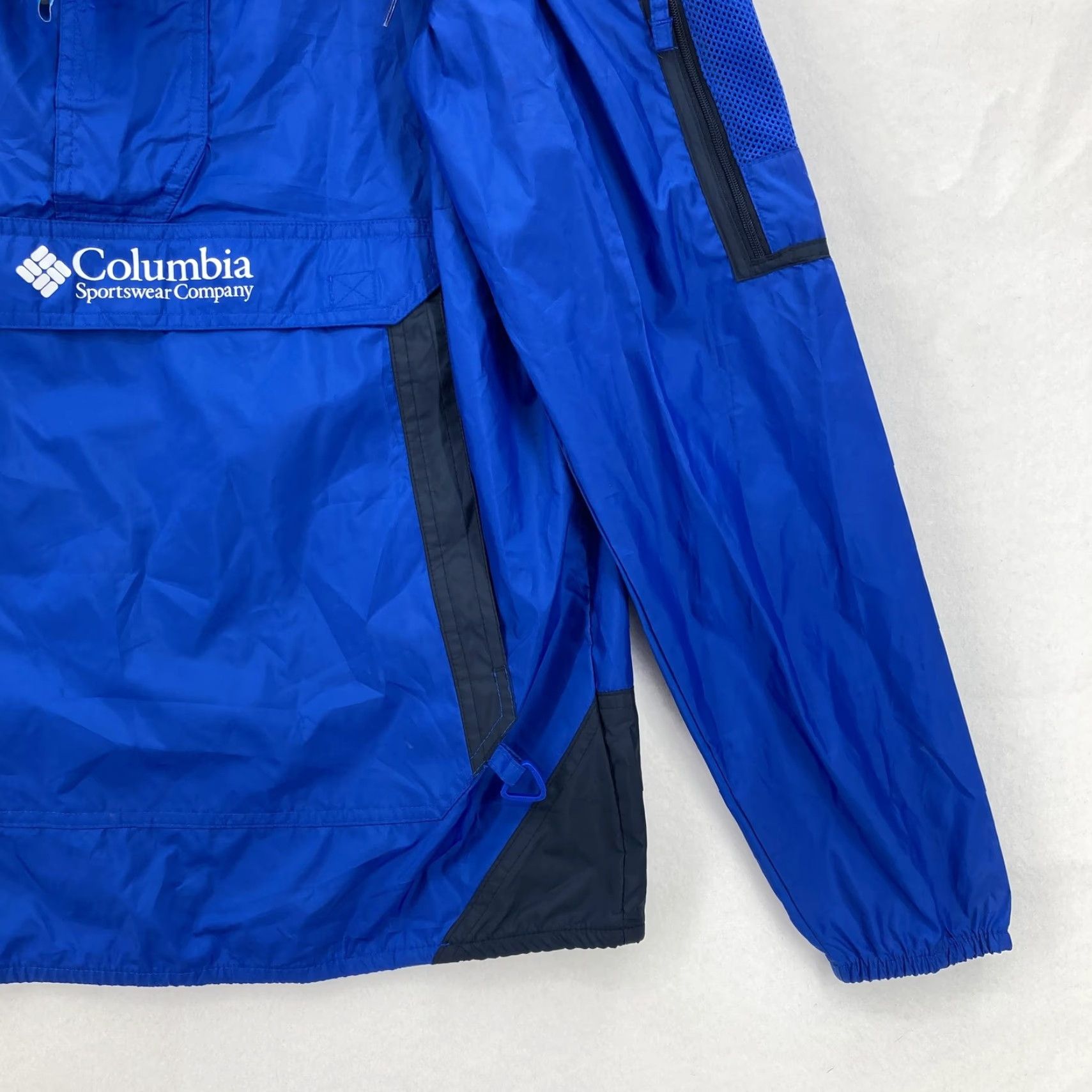 Vintage Columbia Jacket Mens Small Blue Challenger Windbreaker Hooded Outdoors Size US S / EU 44-46 / 1 - 3 Thumbnail