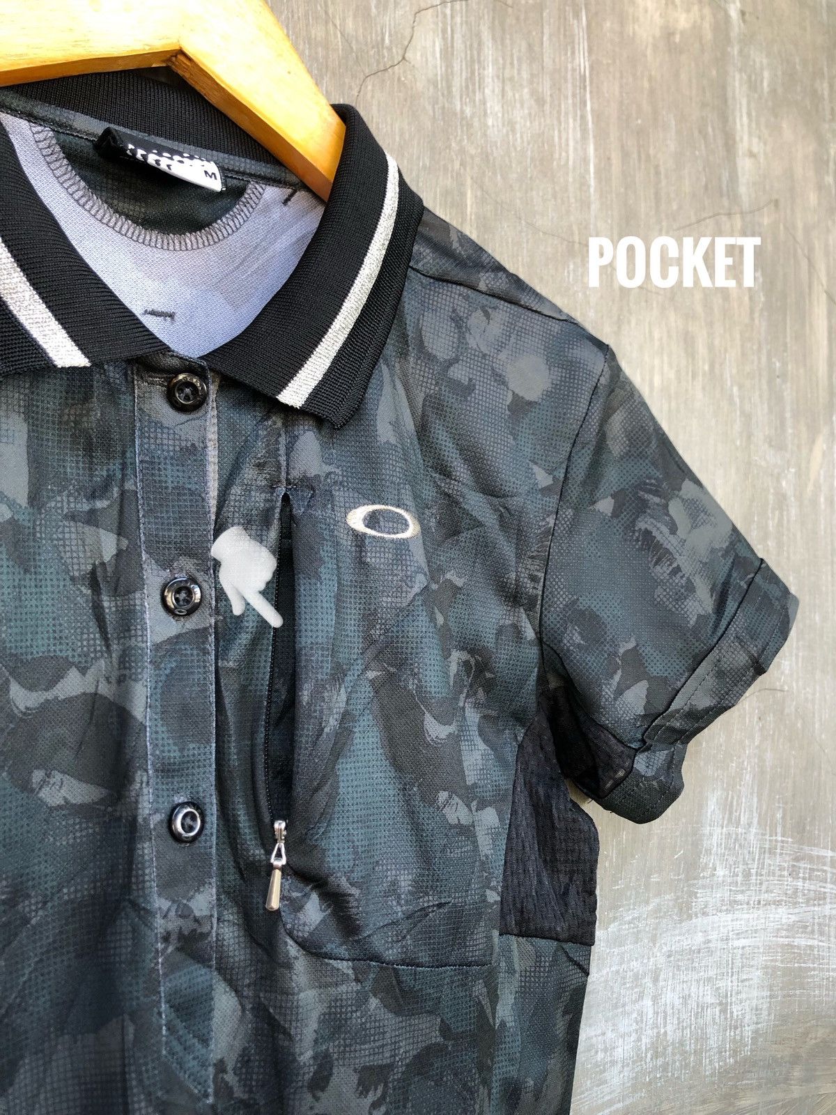 Oakley × Vintage Oakley Sport Midi Dress Army Pattern Size M / US 6-8 / IT 42-44 - 2 Thumbnail