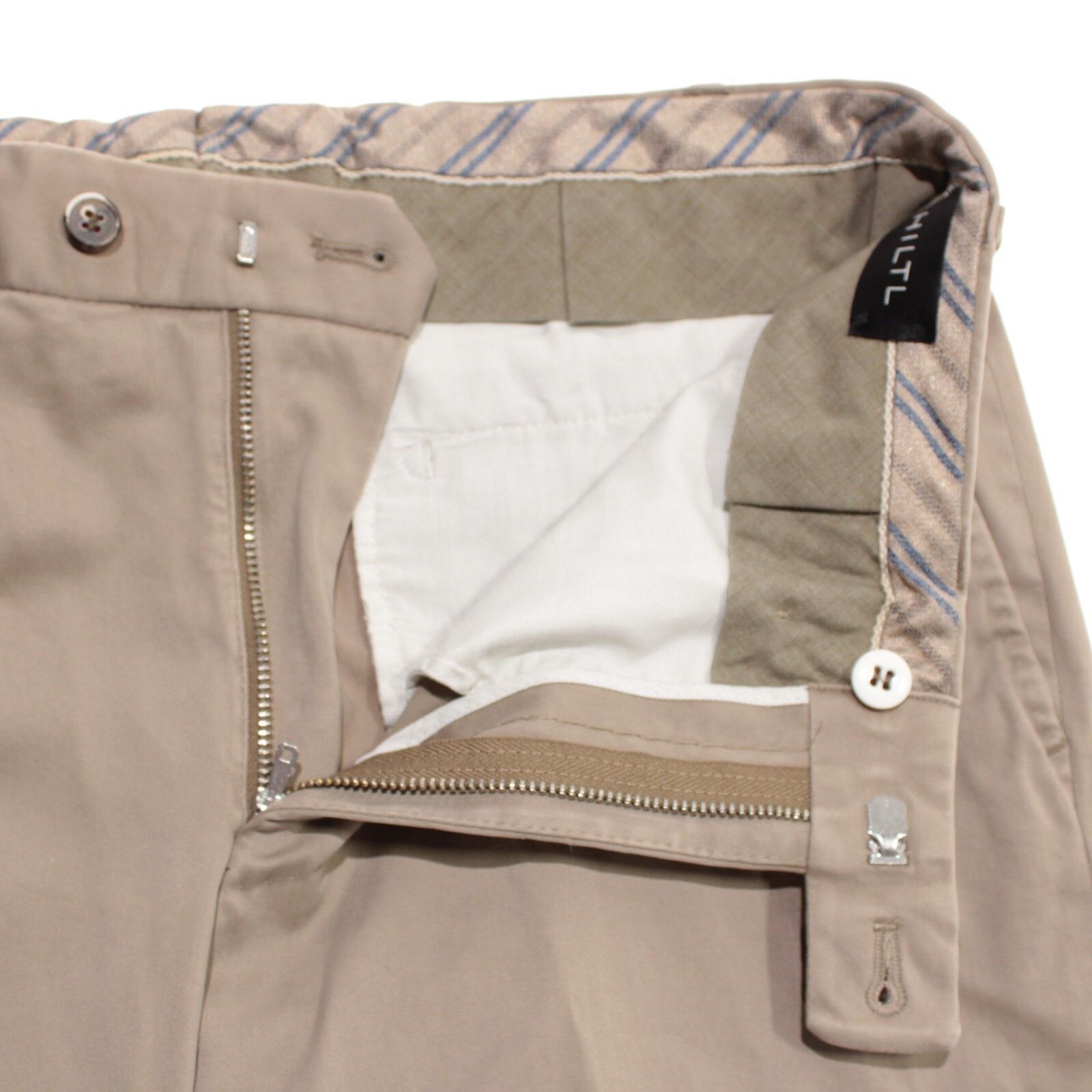 Hiltl Hiltl New with tags Chino Size 32 US In Beige Size US 32 / EU 48 - 3 Thumbnail