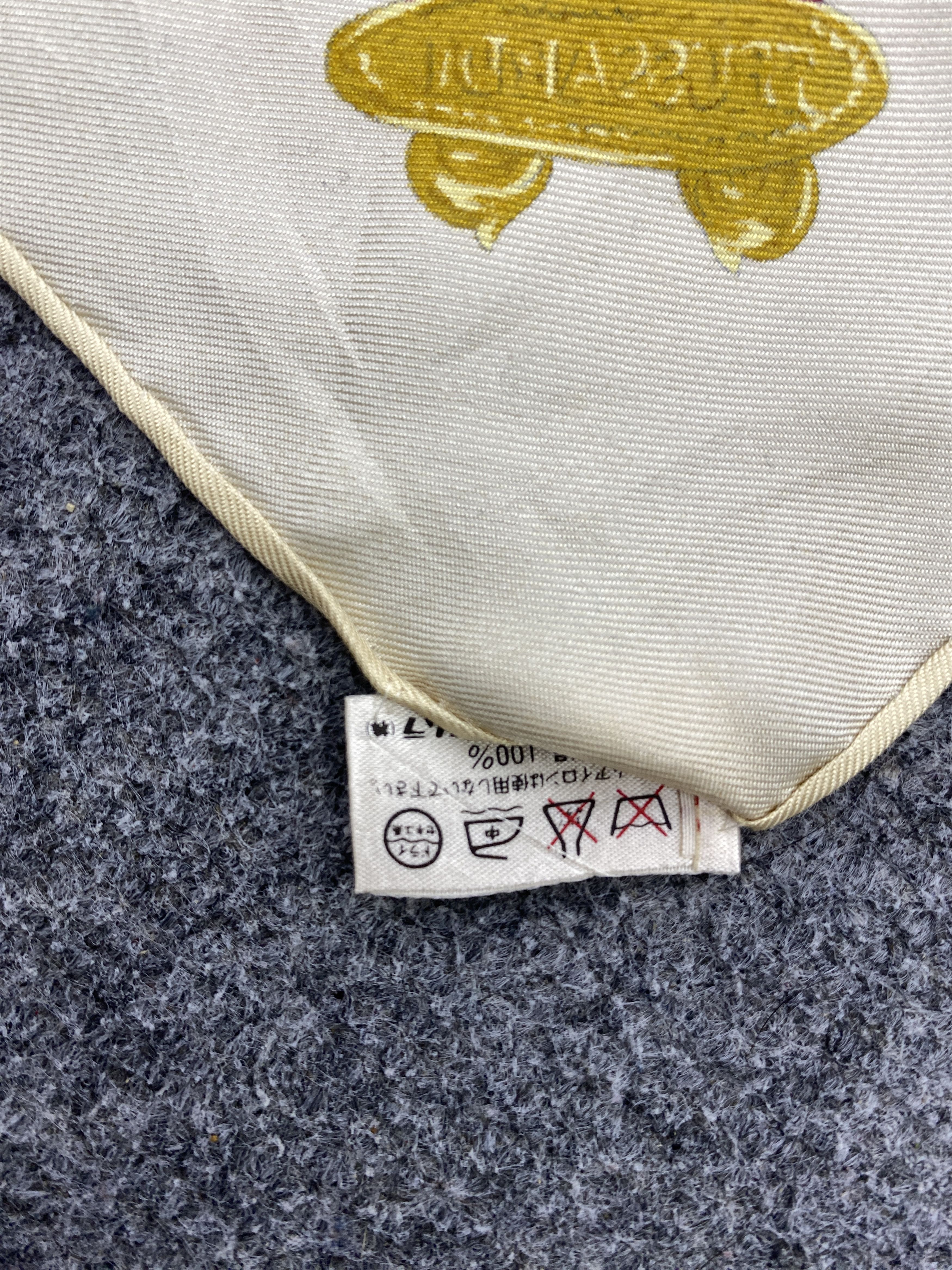 Trussardi Trussardi Silk Scarf / Muffler / Silk Scarf SN0058 Size ONE SIZE - 4 Thumbnail