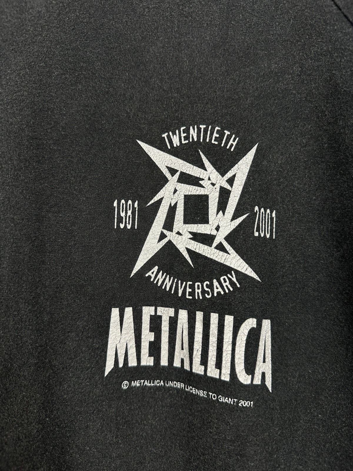 Band Tees Vintage Metallica 20th Anniversary 1981-2001 Giant T-Shirt Size US L / EU 52-54 / 3 - 10 Thumbnail