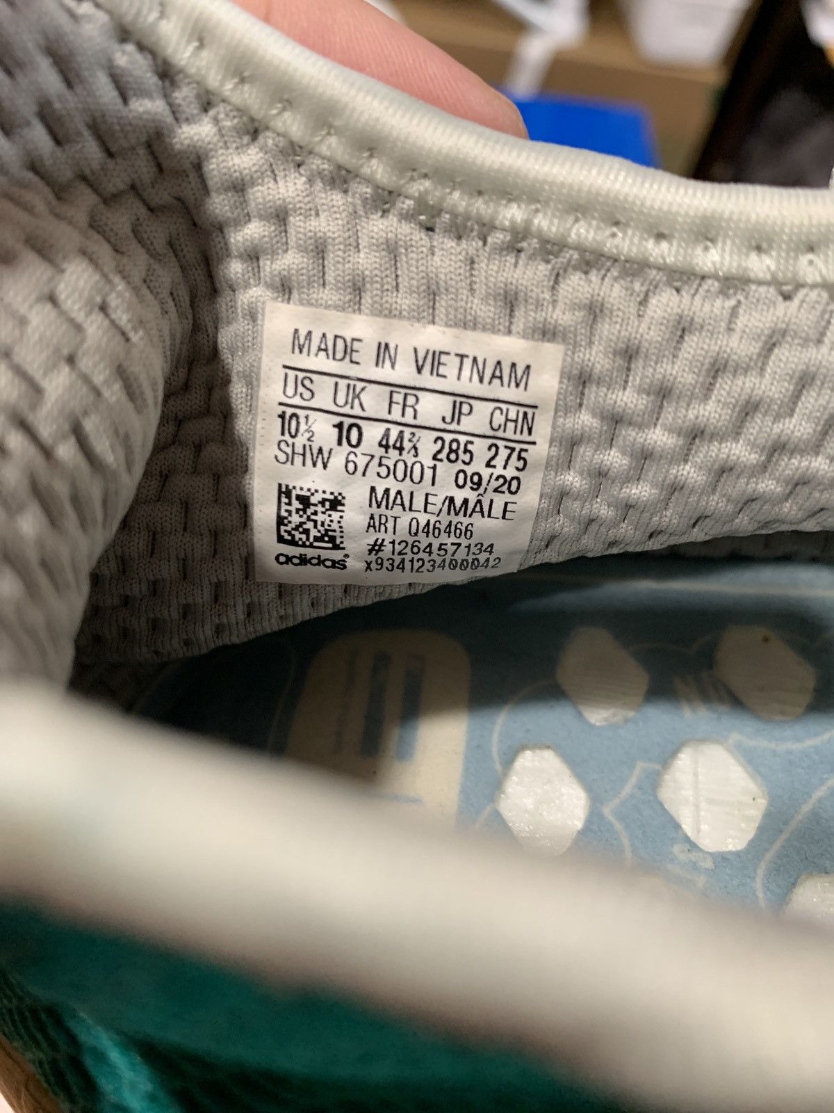 Adidas × Pharrell Adidas Human Race Size US 10.5 / EU 43-44 - 6 Thumbnail