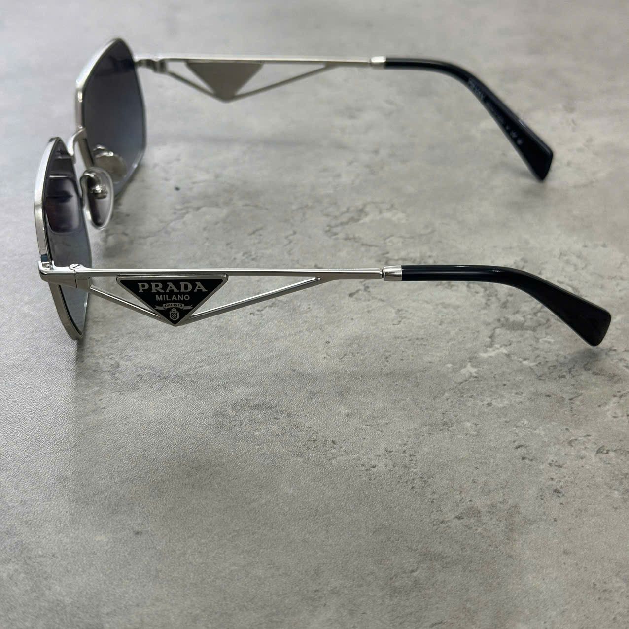 Prada PRADA A51 1BC90A SUNGLASSES Size ONE SIZE - 4 Thumbnail