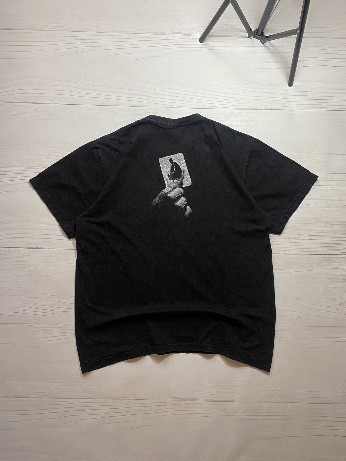 Vintage Vintage Joker 90’s Flybeans Card Batman faded y2k t shirt Size US XL / EU 56 / 4 - 2 Thumbnail
