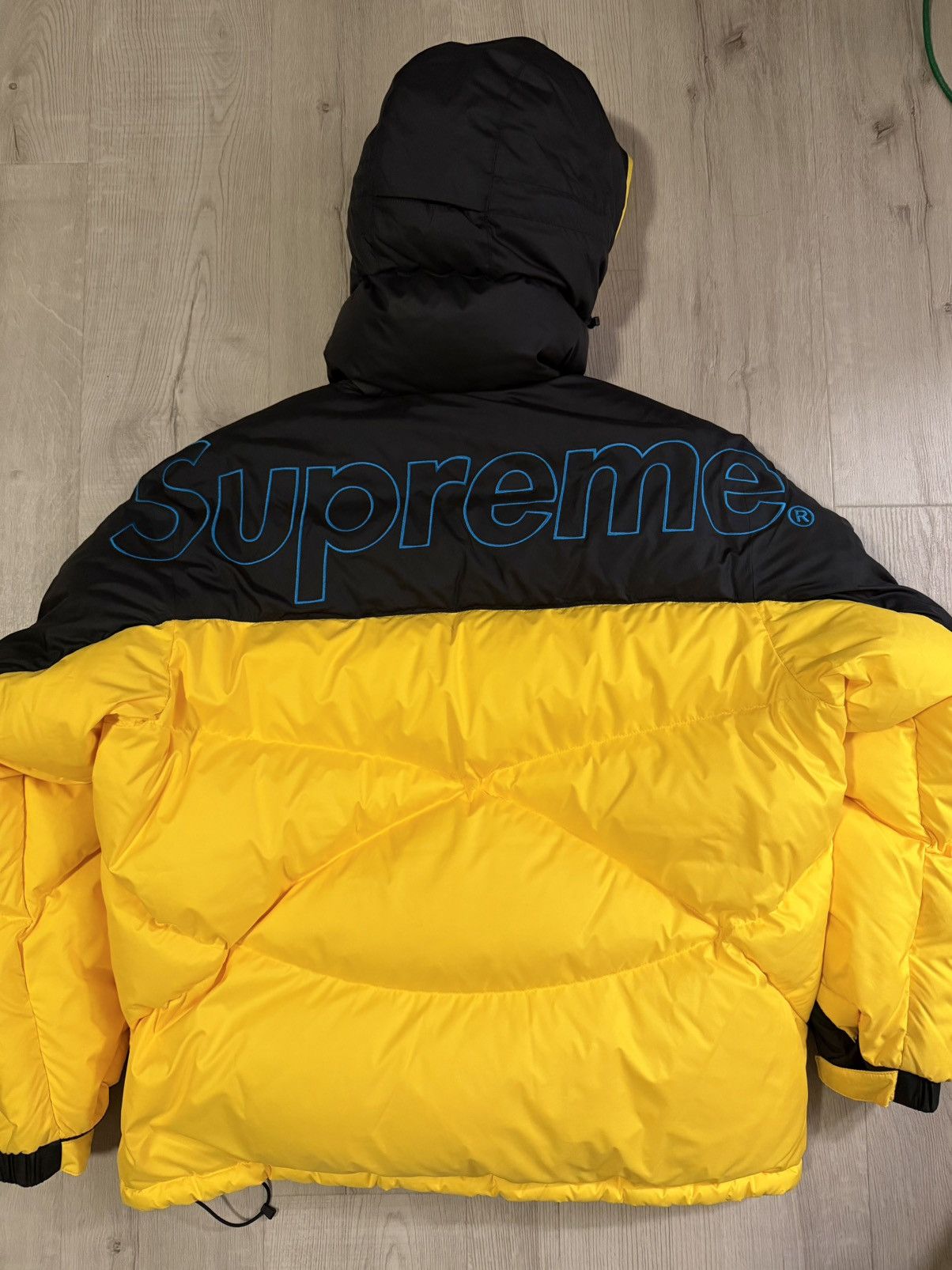 Supreme × The North Face 800-Fill Half Zip Hooded Pullover Yellow (L) Size US L / EU 52-54 / 3 - 6 Thumbnail