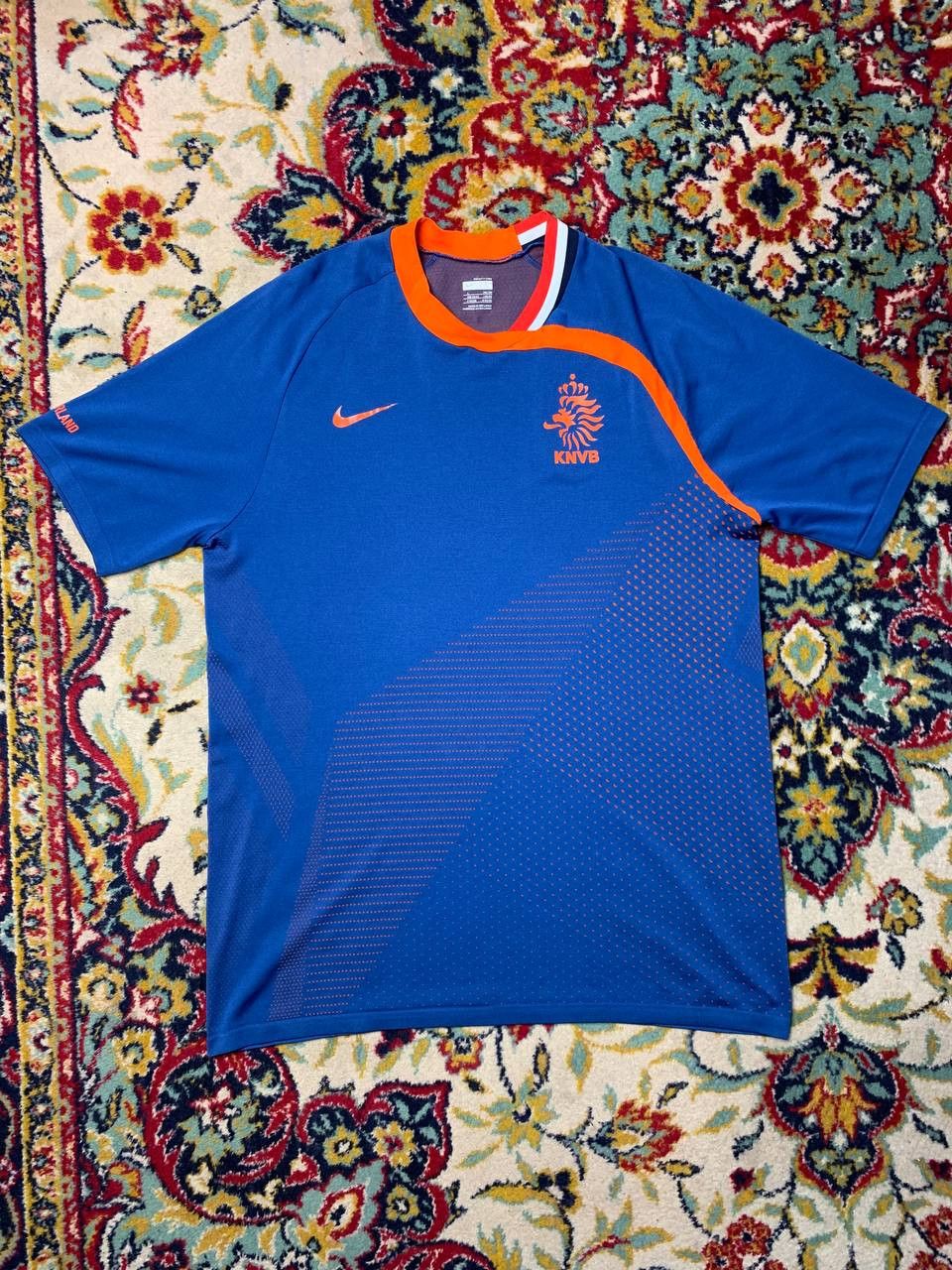 Nike Netherlands Nike soccer training shirt Official For players. Size US L / EU 52-54 / 3 - 1 Thumbnail