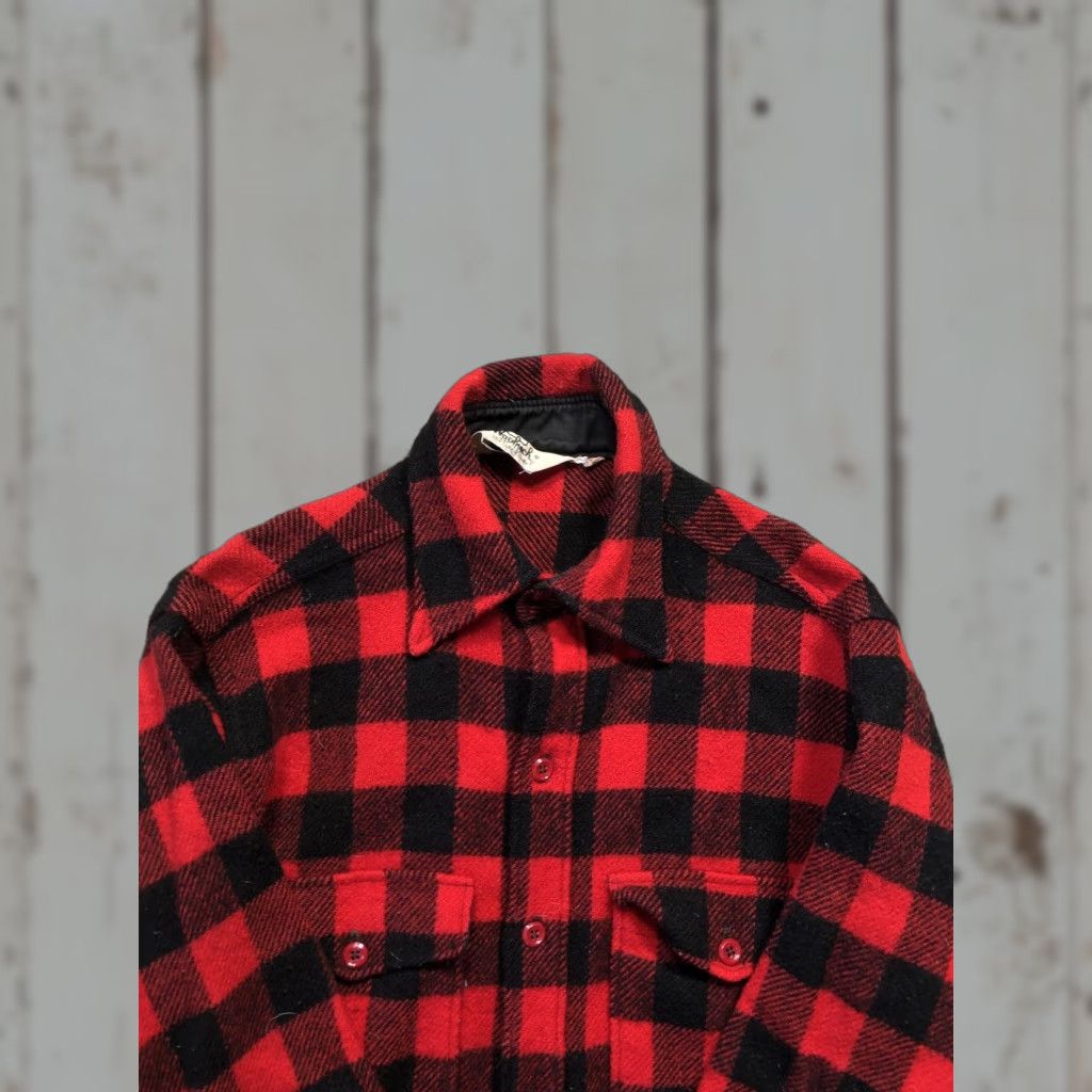 Vintage VINTAGE Woolrich Shirt Jacket Mens M Red Black Buffalo Plaid Wool 60s Size US M / EU 48-50 / 2 - 1 Thumbnail