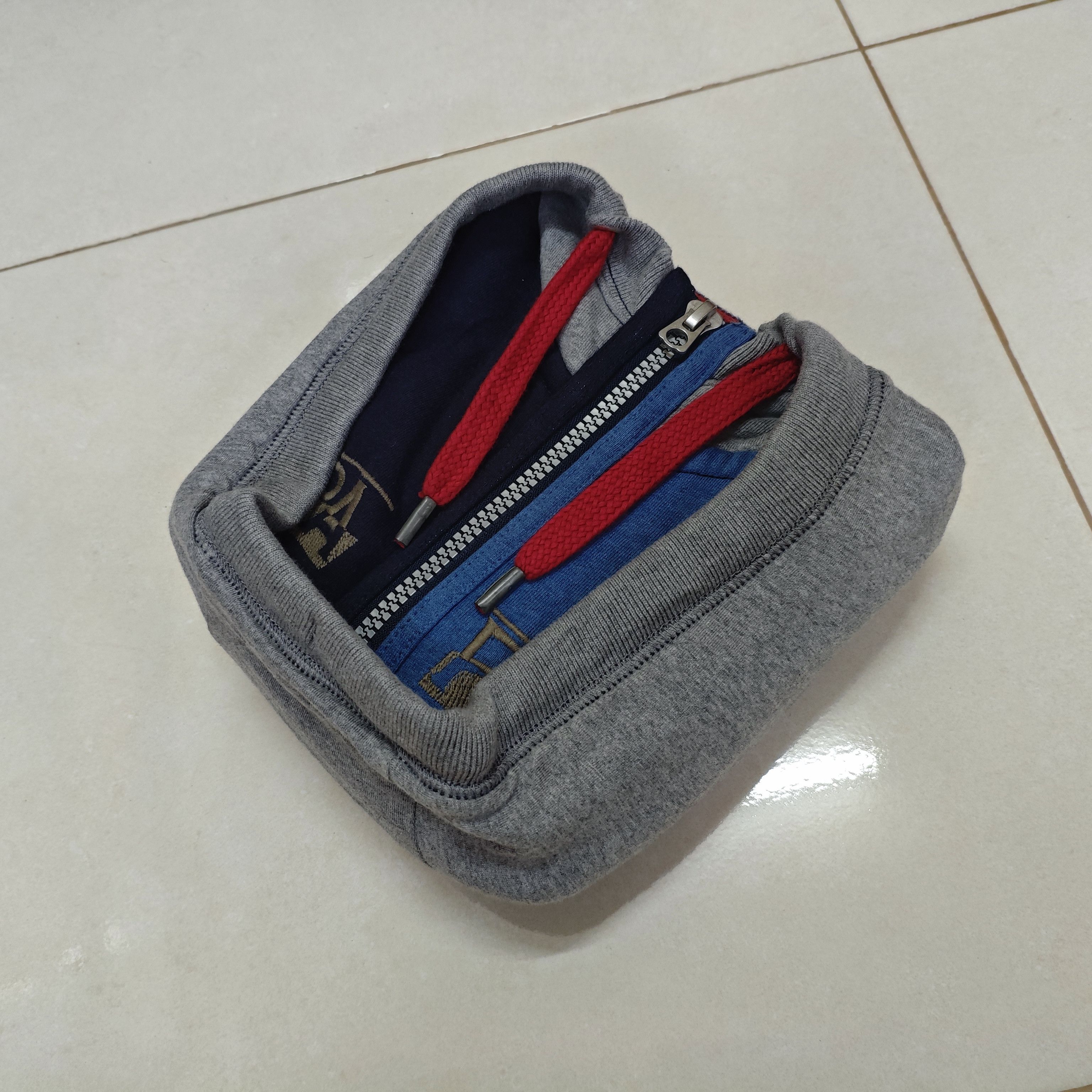 Napapijri NAPAPIJRI Norge Team Colorblock Embroidered Zip Up Hoodie Size US M / EU 48-50 / 2 - 10 Thumbnail