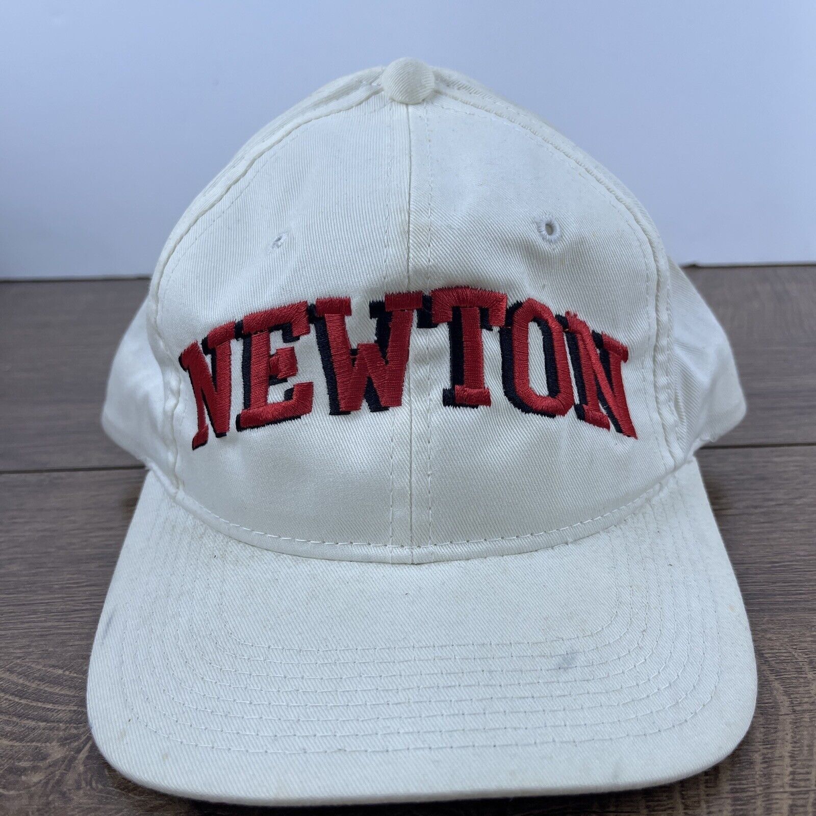 Other Newton Hat Newton High School White Hat Adjustable Snapback Size ONE SIZE - 3 Thumbnail