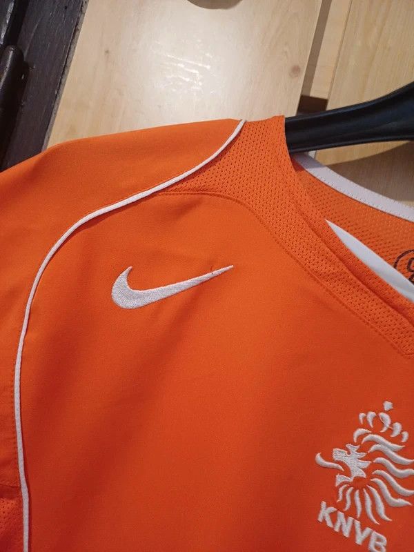 Nike Nike Netherlands 2004-06 home vintage jersey Size US M / EU 48-50 / 2 - 3 Thumbnail
