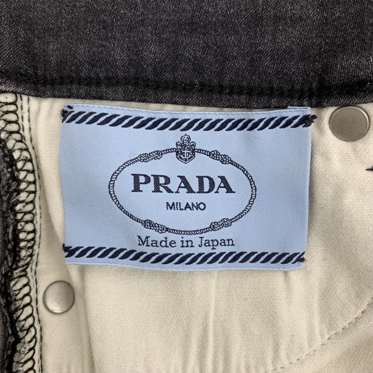 Prada Prada Dark Grey Washed Cotton Denim Pants K26WX Size 25" / US 0 / IT 36 - 7 Thumbnail