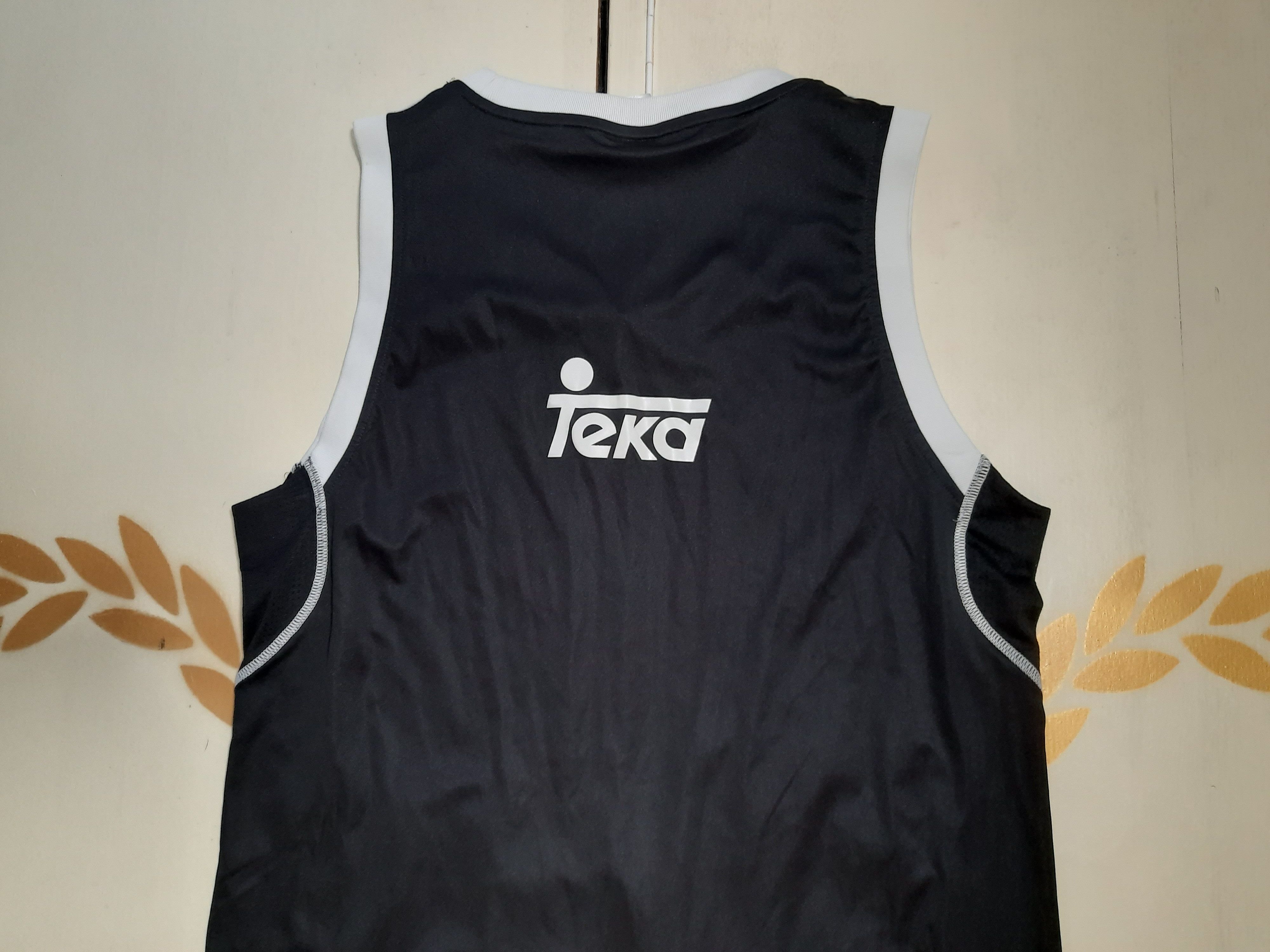 Other Real Madrid Basketball Jersey 2014 Size US M / EU 48-50 / 2 - 12 Thumbnail