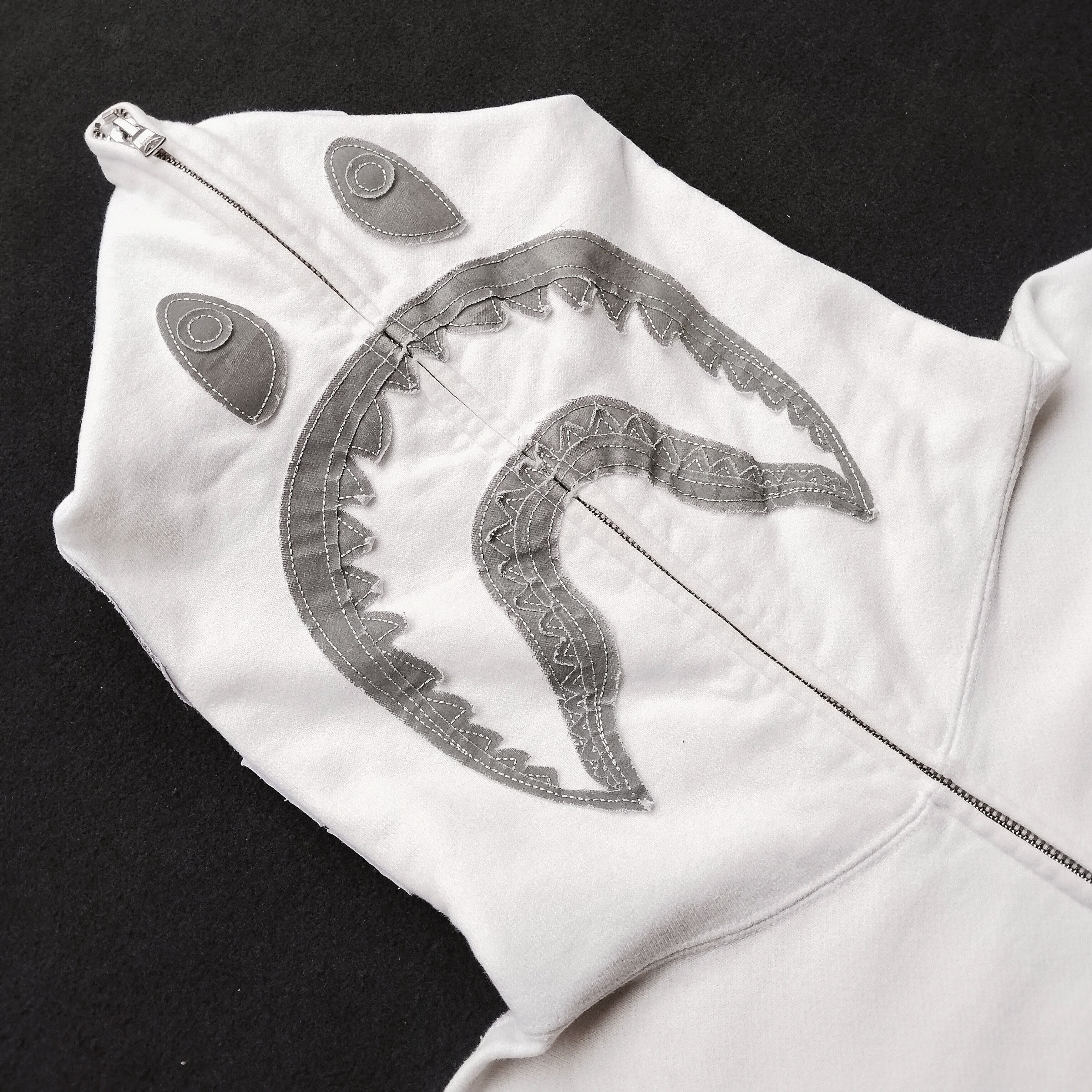 Bape Bape Reflector Shark White Full Zip Hoodie Size US L / EU 52-54 / 3 - 2 Thumbnail