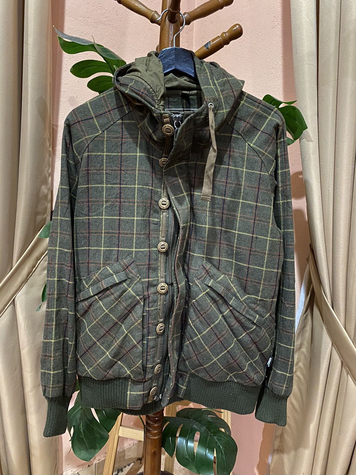 ADDICT Addict Plaid Wool-Blend Hoodie Jacket – Classic Streetwear Size US S / EU 44-46 / 1 - 1 Thumbnail