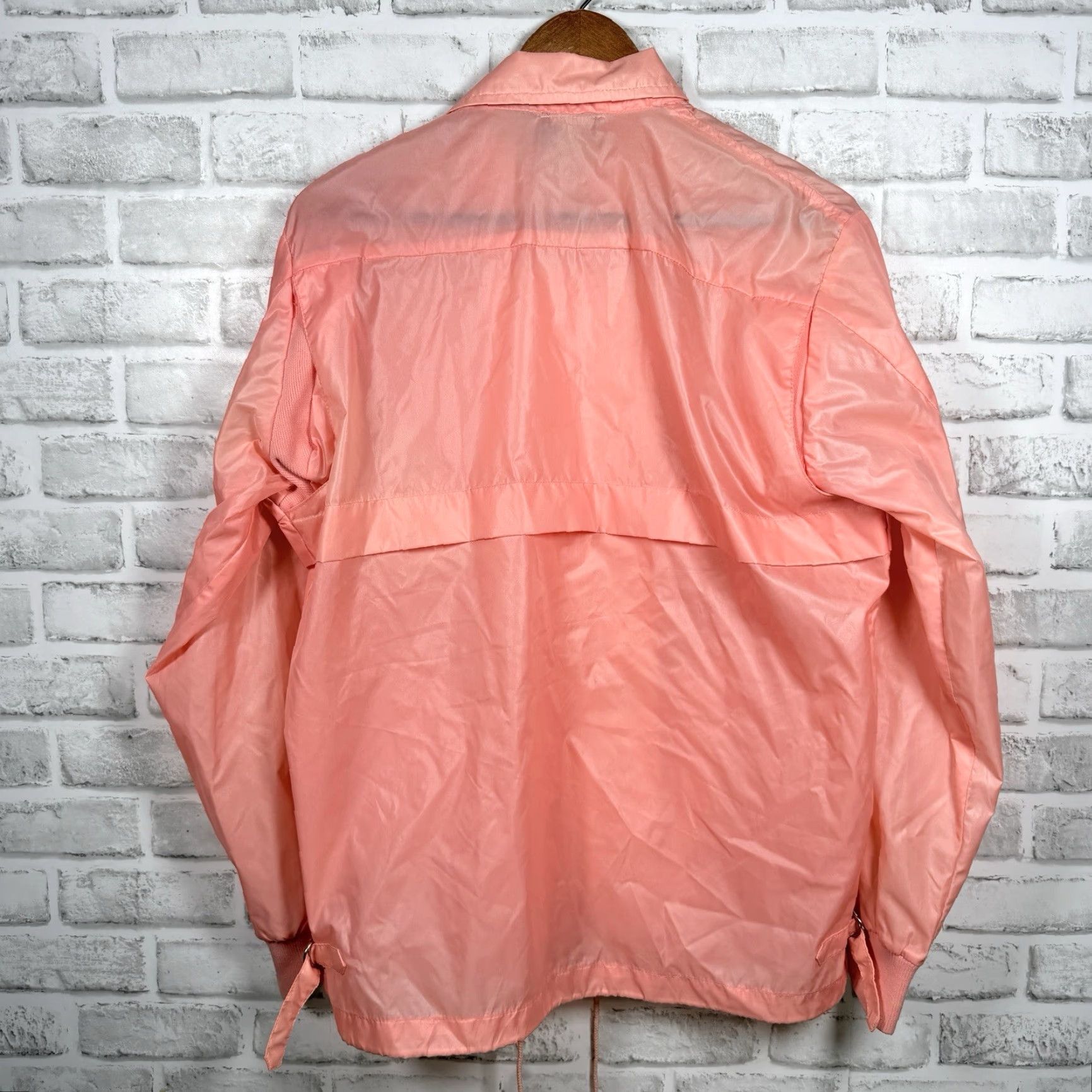 Izod VTG IZOD Club 100% Nylon Full Zip Windbreake Jacket Womens Size S Color Pink Features Full Zip Style Windbreaker Size S / US 4 / IT 40 - 5 Thumbnail