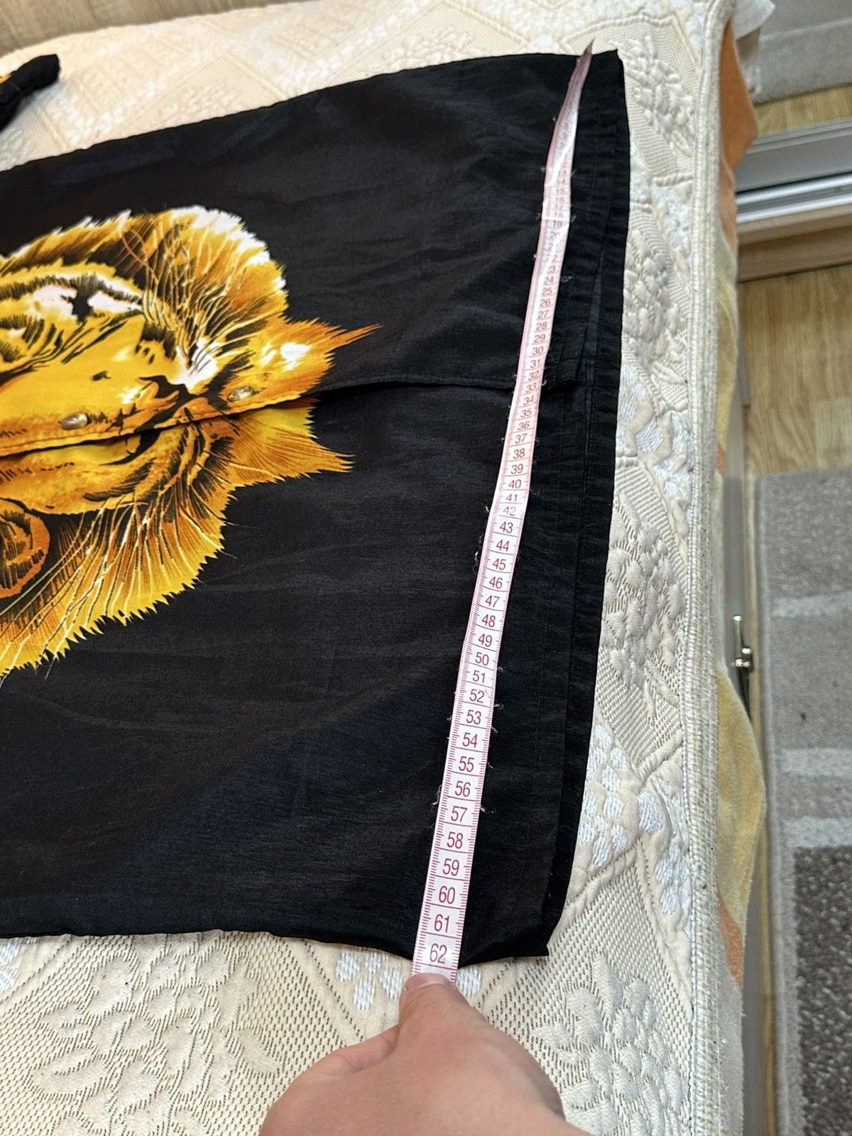Vintage 🔥 Crazy Vintage Animal Tiger Button Up Shirt Hawaiian Anime Size US XL / EU 56 / 4 - 8 Thumbnail