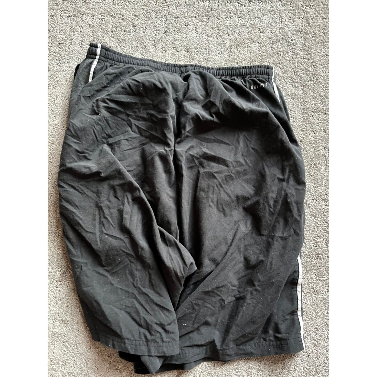 Nike Nike Shorts Mens Large Black Lined 8" Inseam Athletic Dry Fit Size US 33 - 2 Thumbnail