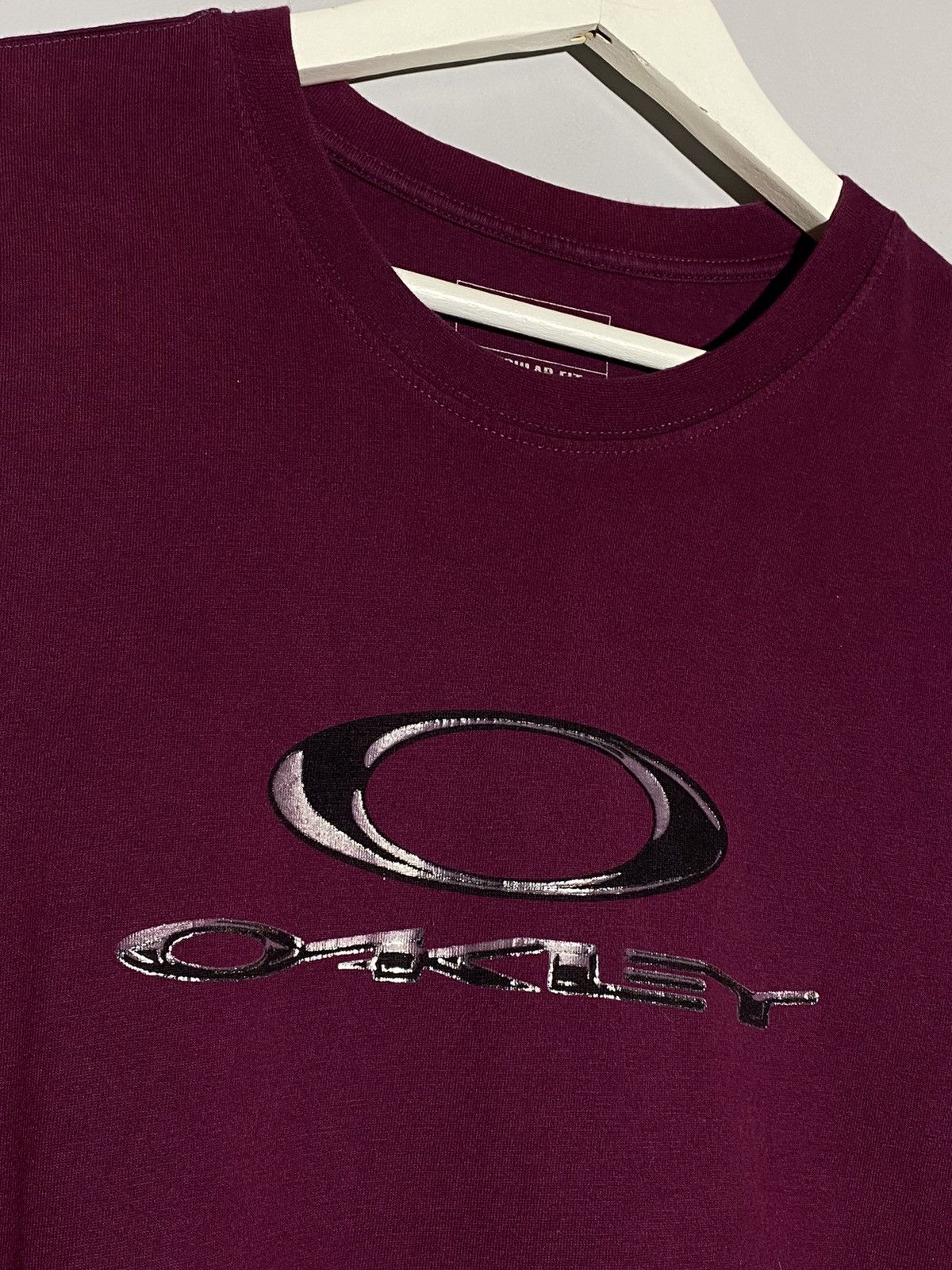 Oakley 🔥 Y2K OAKLEY LOGO TEE RAVE TECH FUTURISTIC VIBES Size US XL / EU 56 / 4 - 5 Thumbnail