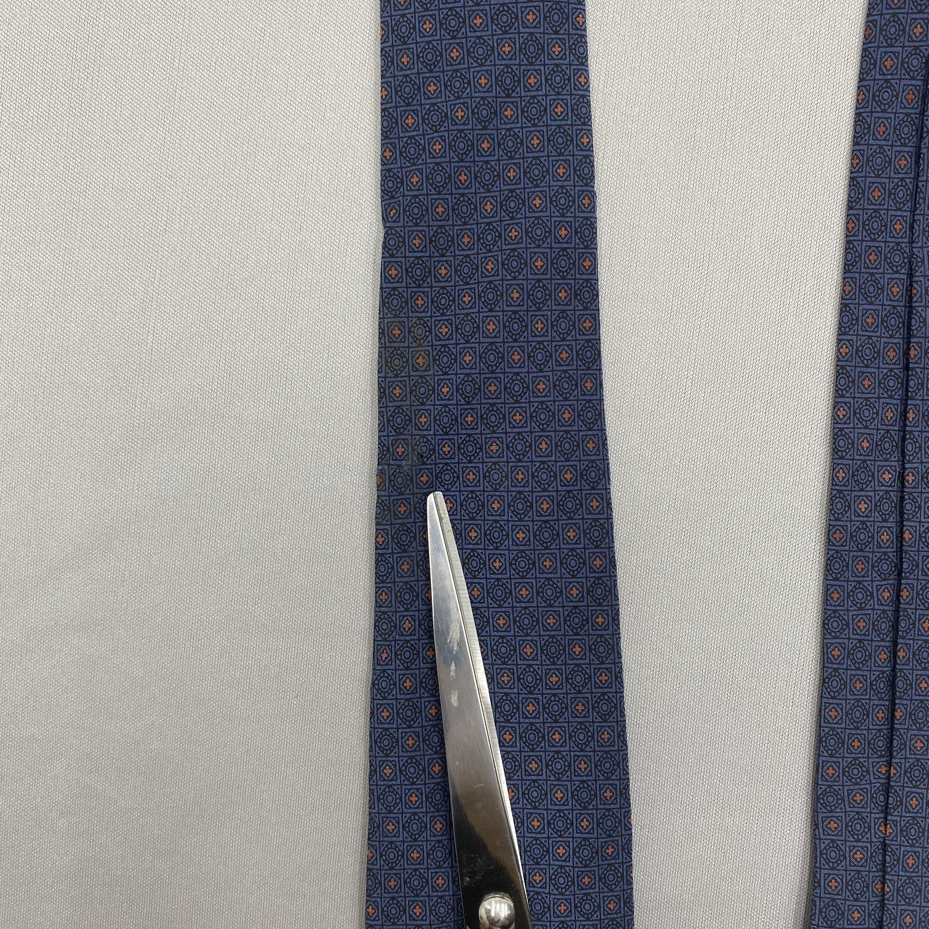 Japanese Brand Vintage Christian Dior SILK Necktie Cravate Pure Silk Size ONE SIZE - 8 Thumbnail