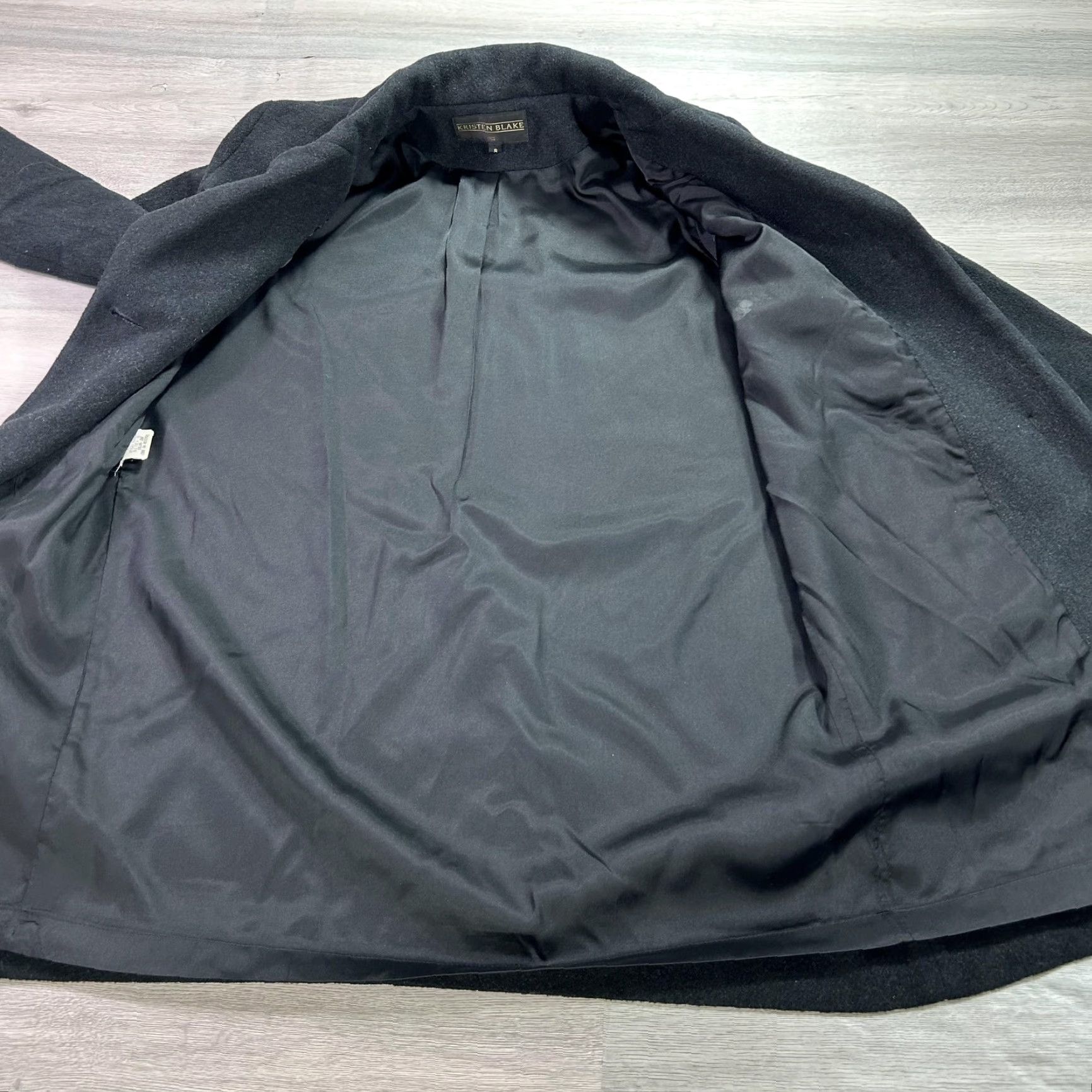 Vintage Kristen Blake Coat Womens Small Black Wool Cashmere Blend Lined Made USA Pockets Mid-Length Button Single-Breasted Overcoat Size S / US 4 / IT 40 - 3 Thumbnail
