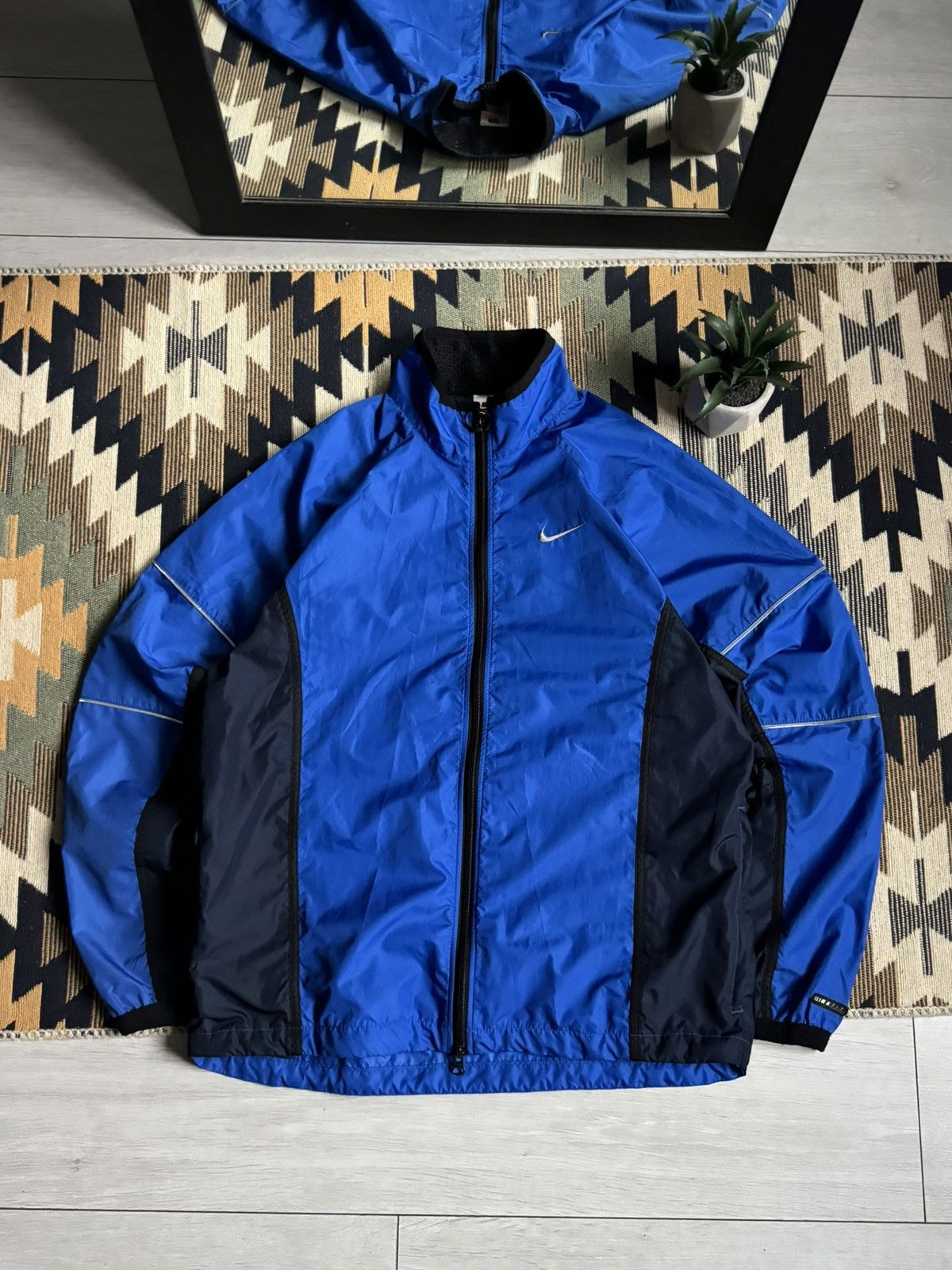 Nike Vintage Nike Nylon Track Y2K Jacket Size US S / EU 44-46 / 1 - 1 Thumbnail