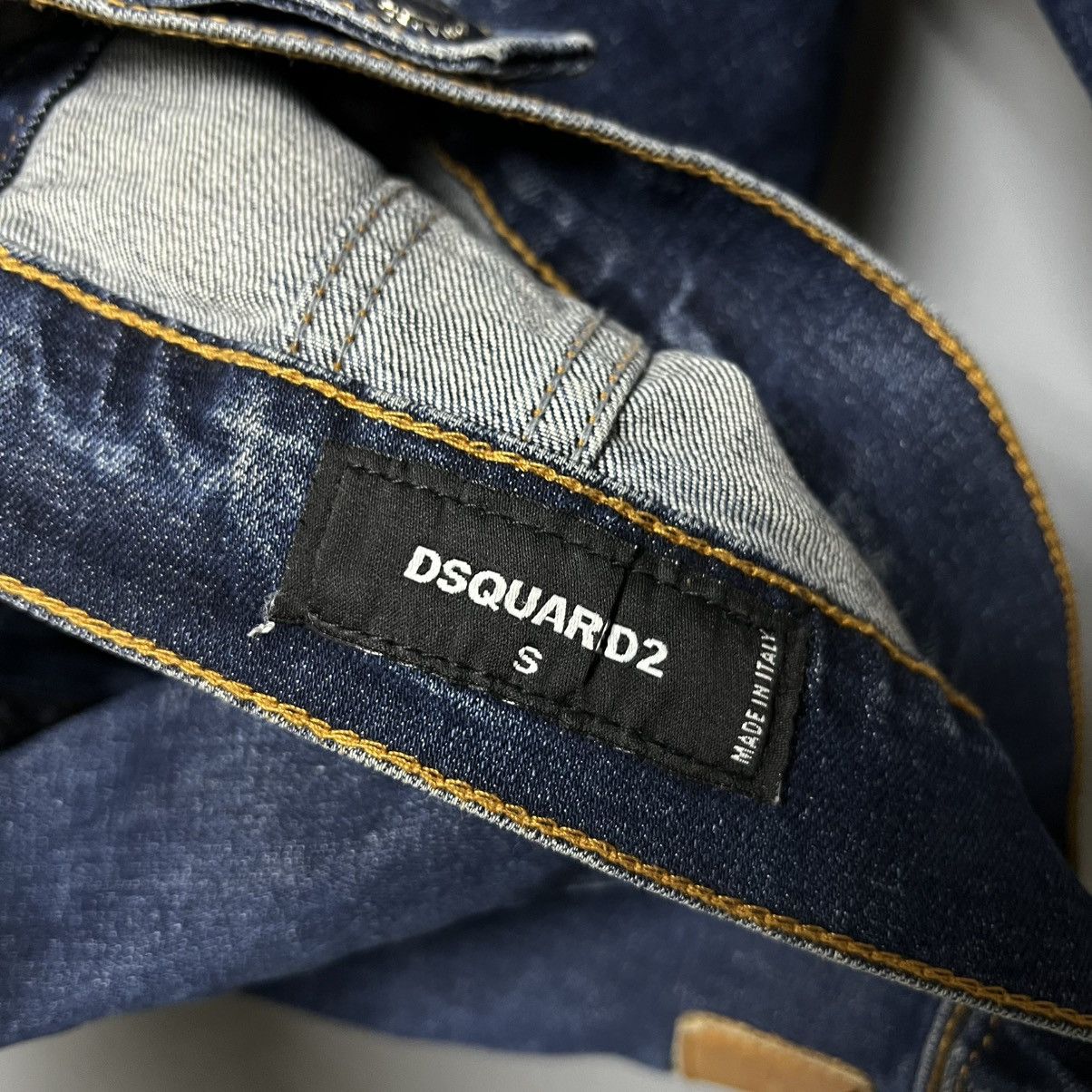 Dsquared2 Dsquared2 Women's Distressed Denim Jacket Size S Size S / US 4 / IT 40 - 19 Thumbnail