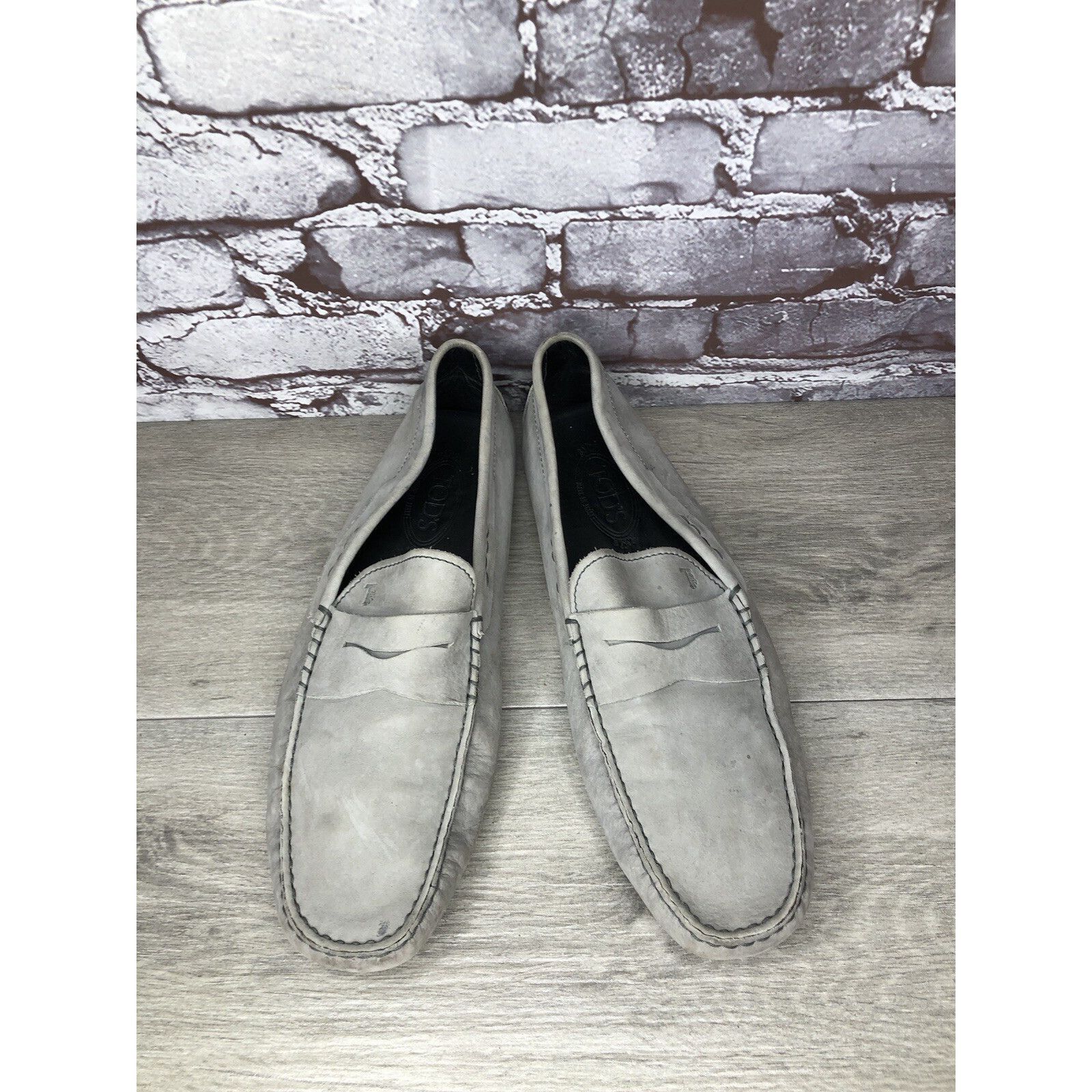 Tod's Tods Gray Suede Leather Penny Gommino Driving Loafers Shoes Size US 10.5 / EU 43-44 - 2 Thumbnail