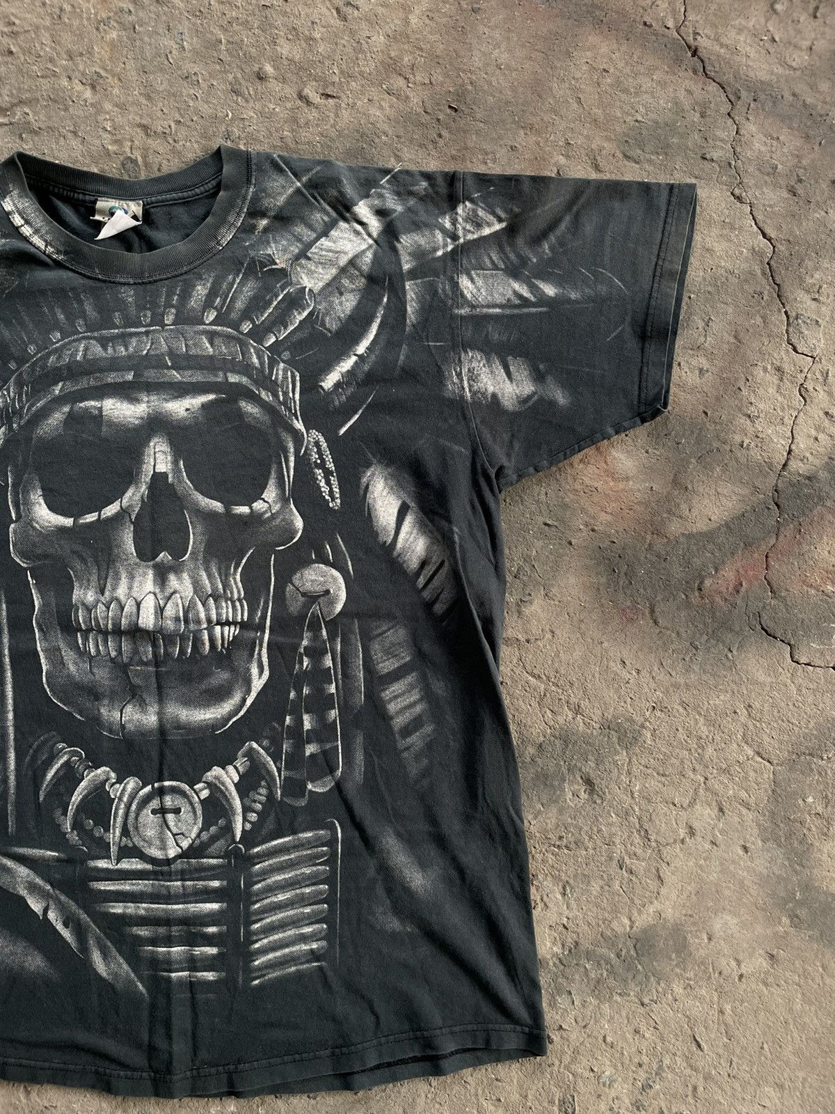 Band Tees × Liquid Blue × Vintage VINTAGE LIQUID BLUE SKULL T-SHIRT 1997 Size US XL / EU 56 / 4 - 4 Thumbnail