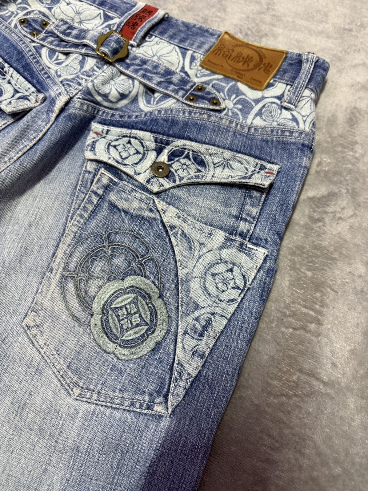 Japanese Brand × Red Monkey Karakuri Tamashi Artisanal constructed Pocket Baggy Jeans Size US 30 / EU 46 - 8 Thumbnail
