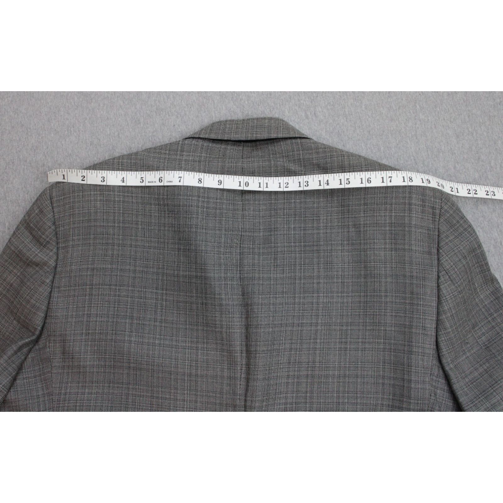Lauren Ralph Lauren Lauren Ralph Lauren Blazer Mens 44R Gray Plaid Wool and Silk Size 44R - 9 Thumbnail